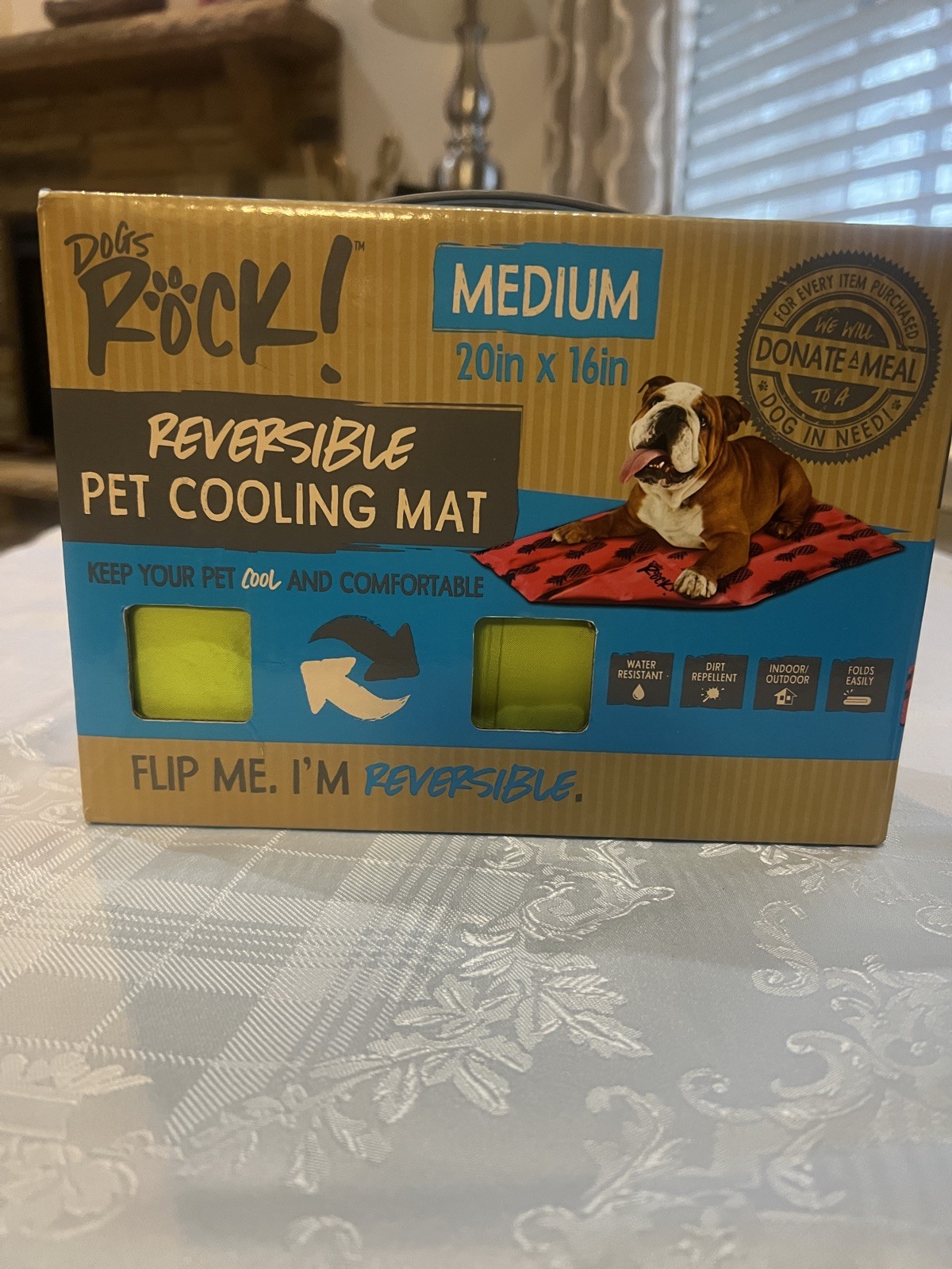 Dogs Rock Reversible Pet Cooling Mat Medium 20\