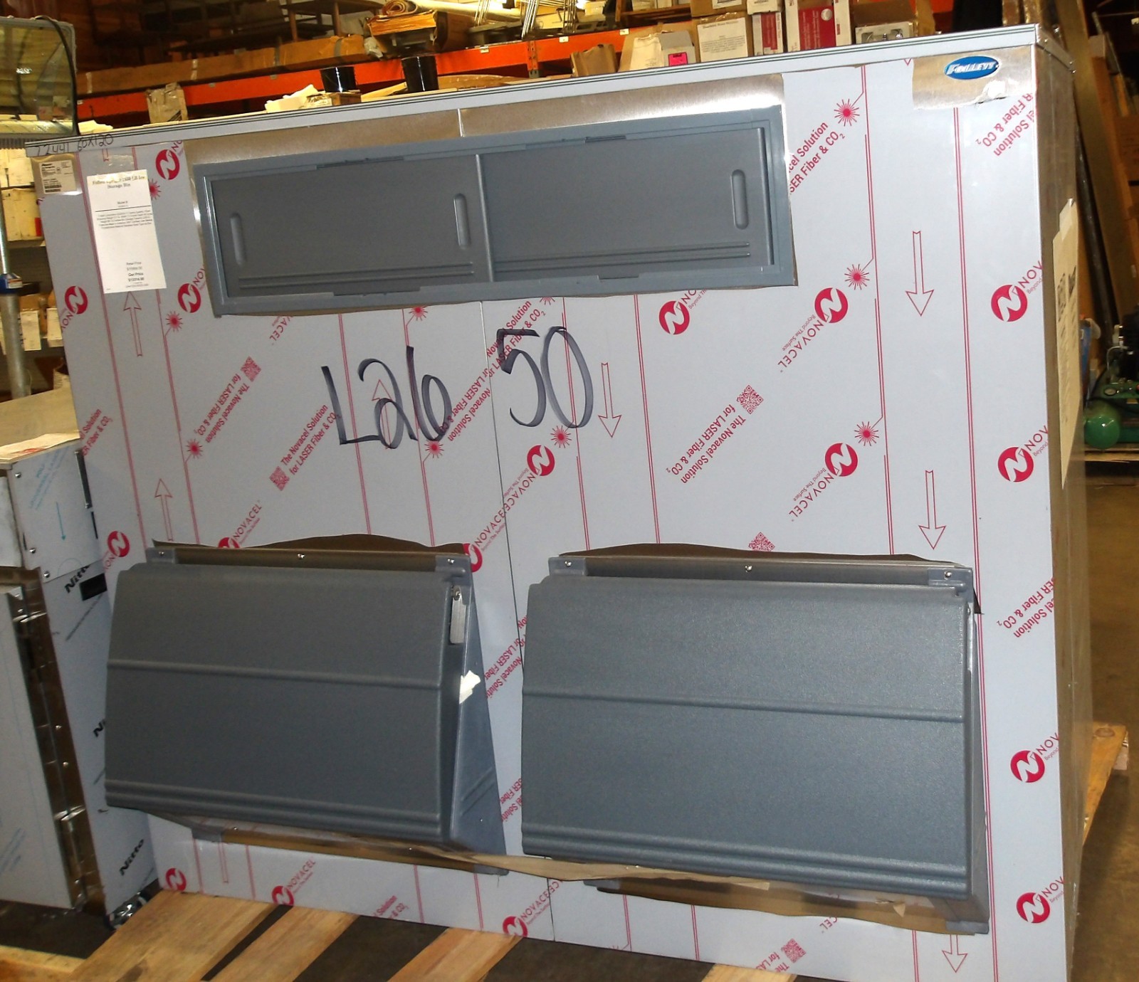 Follett Upright 2650 LB Ice Storage Bin