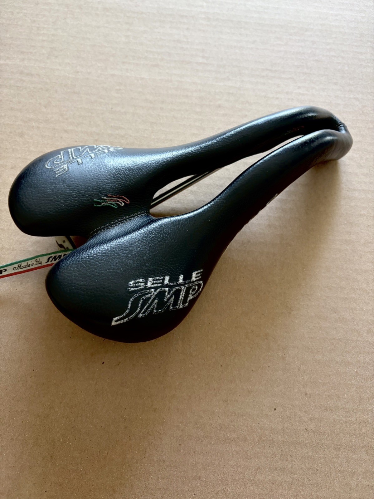 Selle SMP Plus Saddle (Black) (AISI 304 INOX Hollow Rails) Very Good Selle SMP Plus Saddle (Black) (AISI 304 INOX Hollow Rails) Very Good