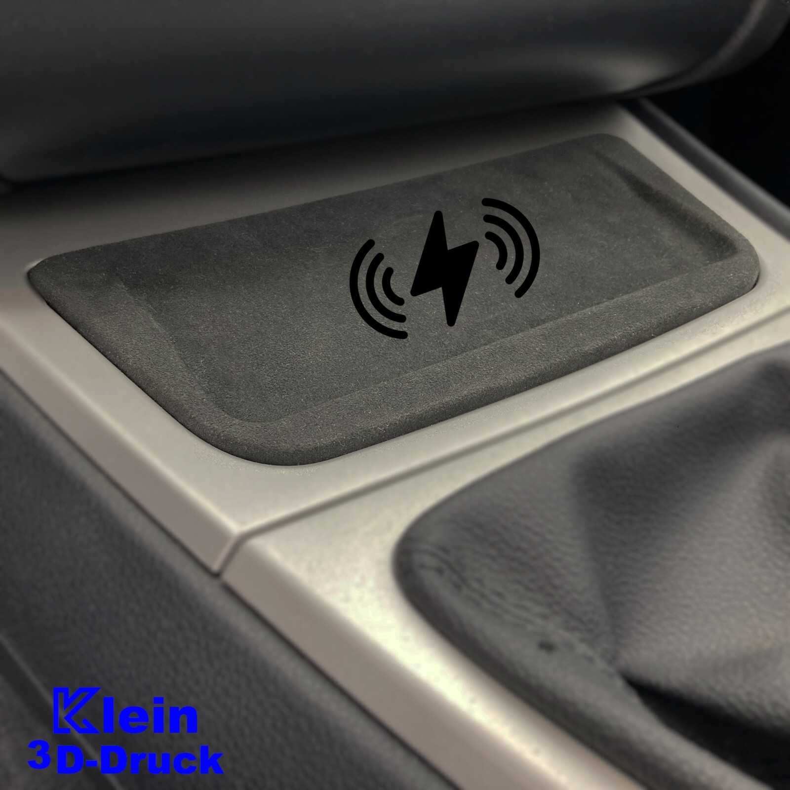 BMW E81 E82 E87 E88 20W wireless charger Alcantara for storage compartment