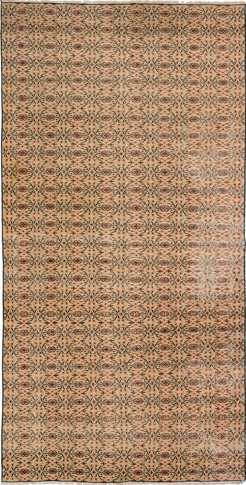 Traditional Vintage Hand-Knotted Area Rug 4'10