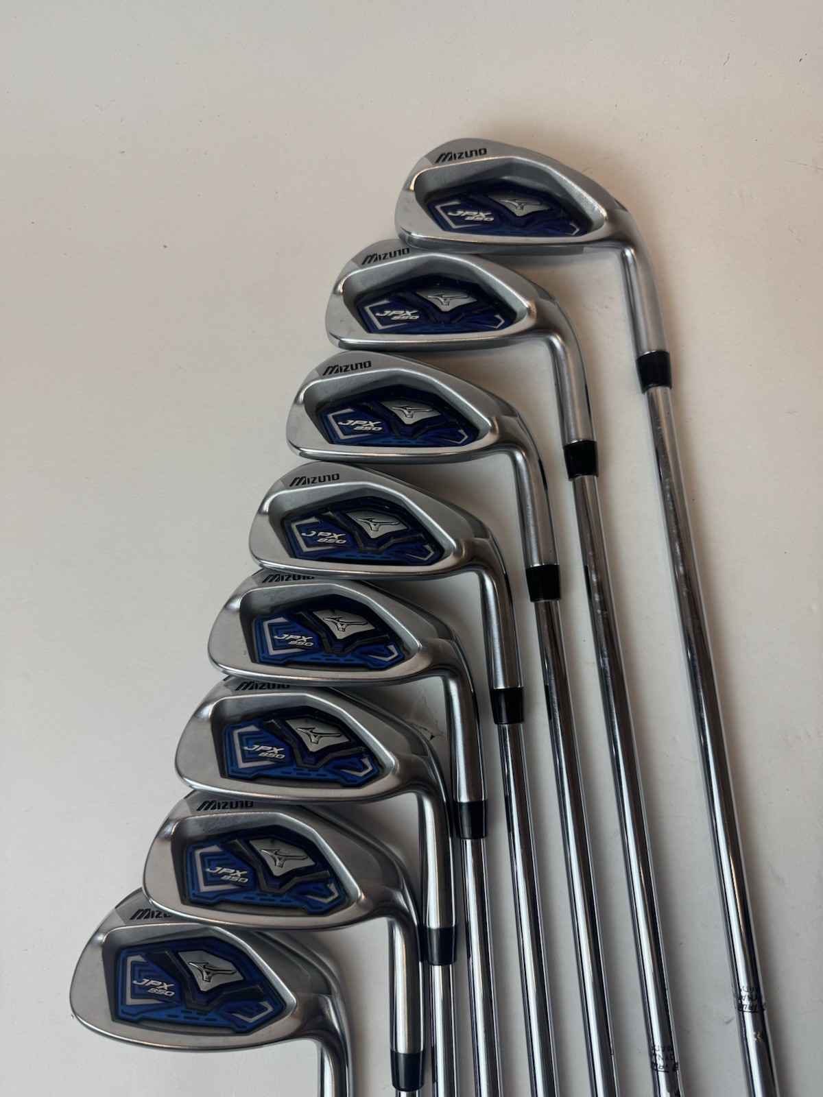 Mizuno JPX 850 Iron Set (G,P-4) S300 Mizuno JPX 850 Iron Set (G,P-4) S300
