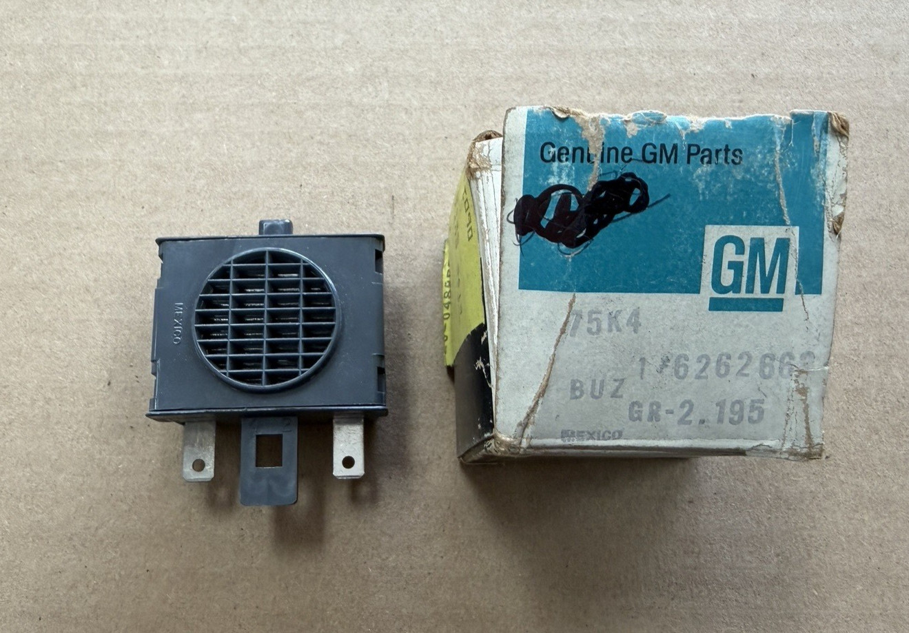1972-1976 Corvette Seat Belt Warning Buzzer Switch NOS OEM GM 6262663