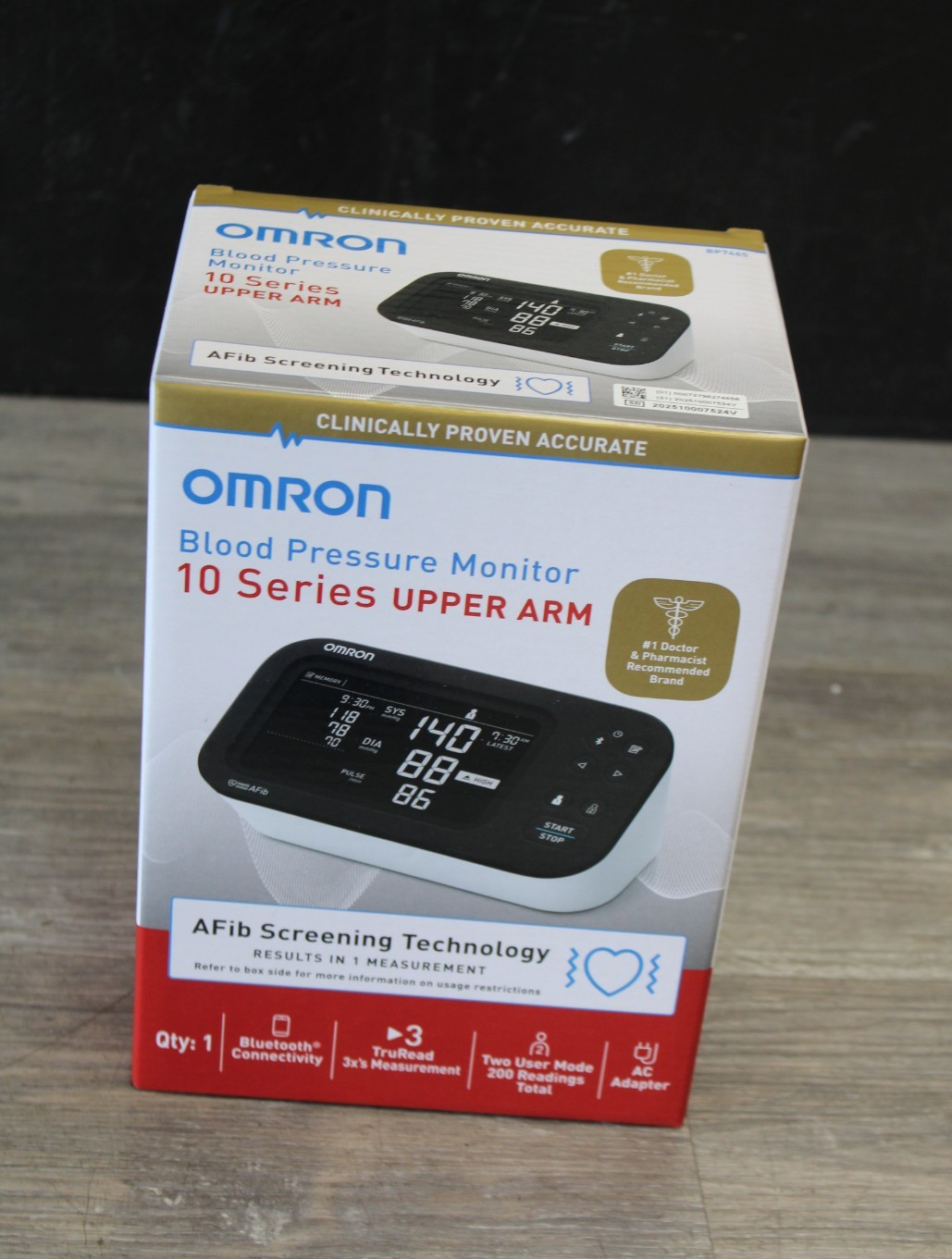 Omron 10 Series Upper Arm Blood Pressure Monitor AFib Bluetooth - BP7465 - NEW Omron 10 Series Upper Arm Blood Pressure Monitor AFib Bluetooth - BP7465 - NEW
