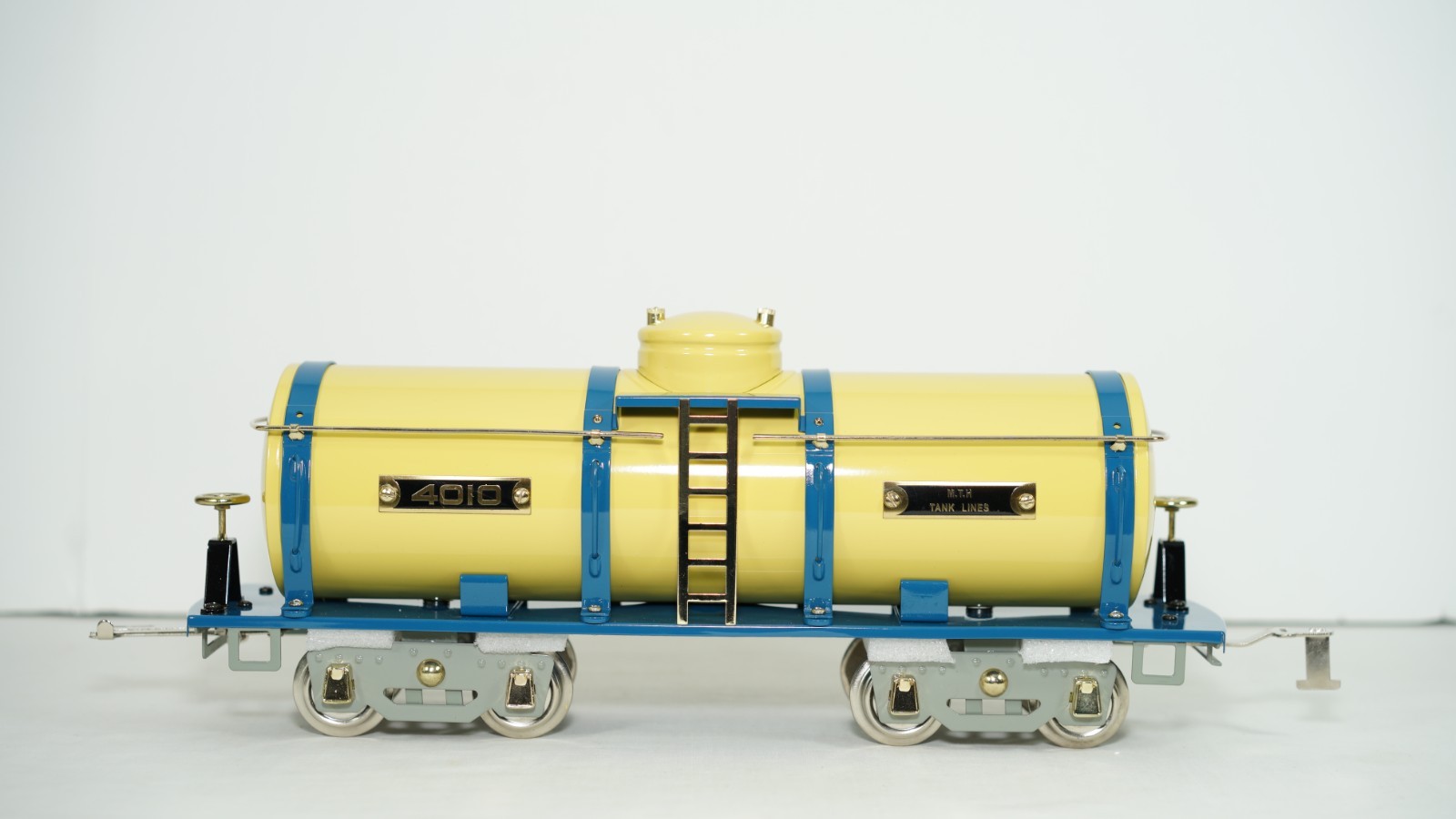MTH Standard Gauge Tinplate 4010 Tank Car Cream & Blue Item 10-2207 New C1-1