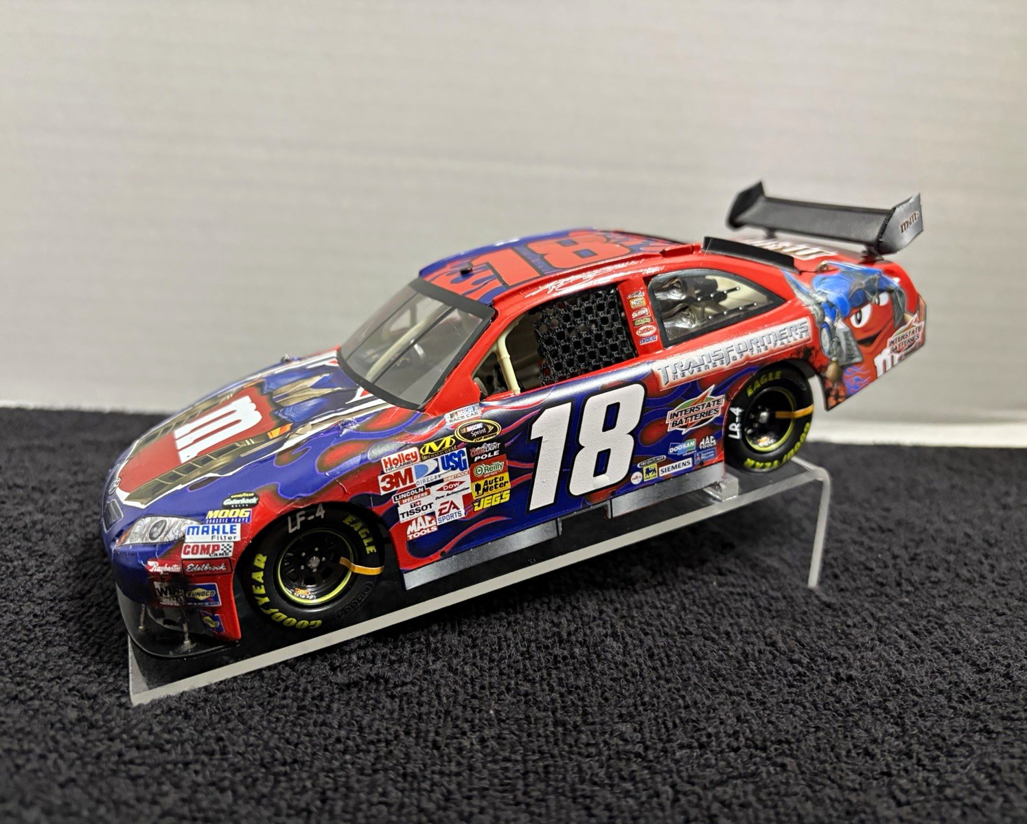 Custom Built (Fantasy) 2009 1/24 Kyle Busch “Transformers” NASCAR Diecast Car Custom Built (Fantasy) 2009 1/24 Kyle Busch “Transformers” NASCAR Diecast Car