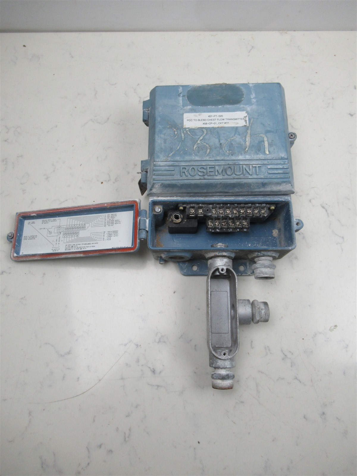 Rosemount 8712C 8712-0507-0021 Rev F Magnetic Flow Transmitter R12B6C1 Rosemount 8712C 8712-0507-0021 Rev F Magnetic Flow Transmitter R12B6C1