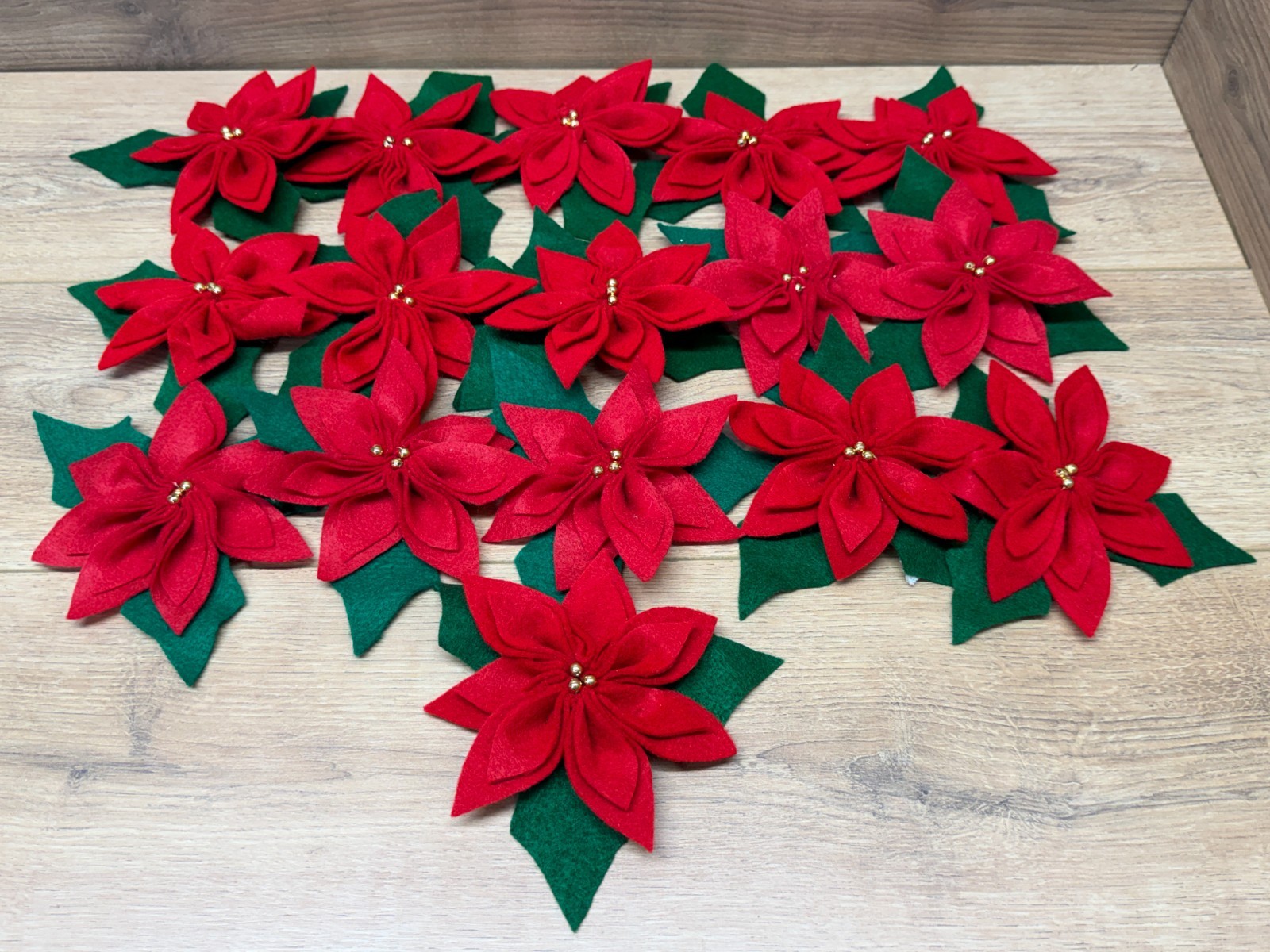 Vintage Handmade Felt Poinsettia Bows - Lot of 16 - 6