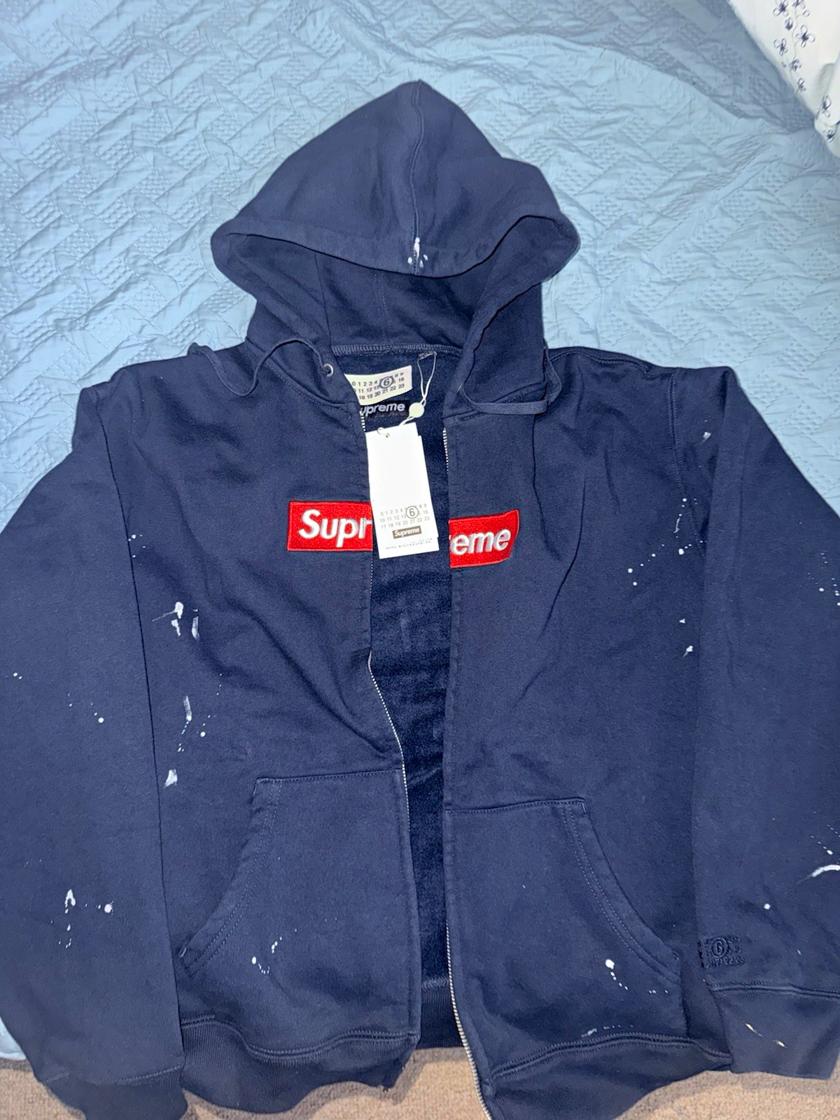 SUPREME MM6 Maison Margiela Box Logo Zipup Medium SUPREME MM6 Maison Margiela Box Logo Zipup Medium