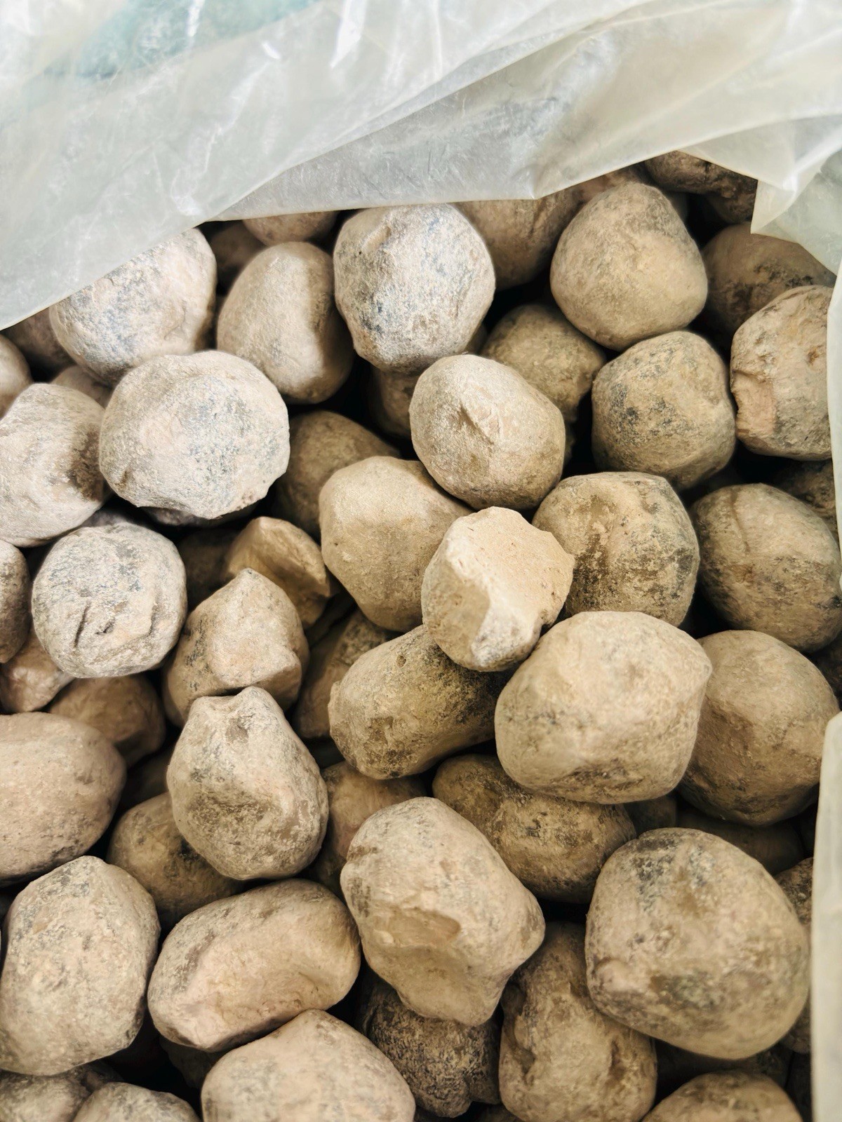 Nzu/Edible clay/Smoked african chalk/500 Grams Nzu/Edible clay/Smoked african chalk/500 Grams