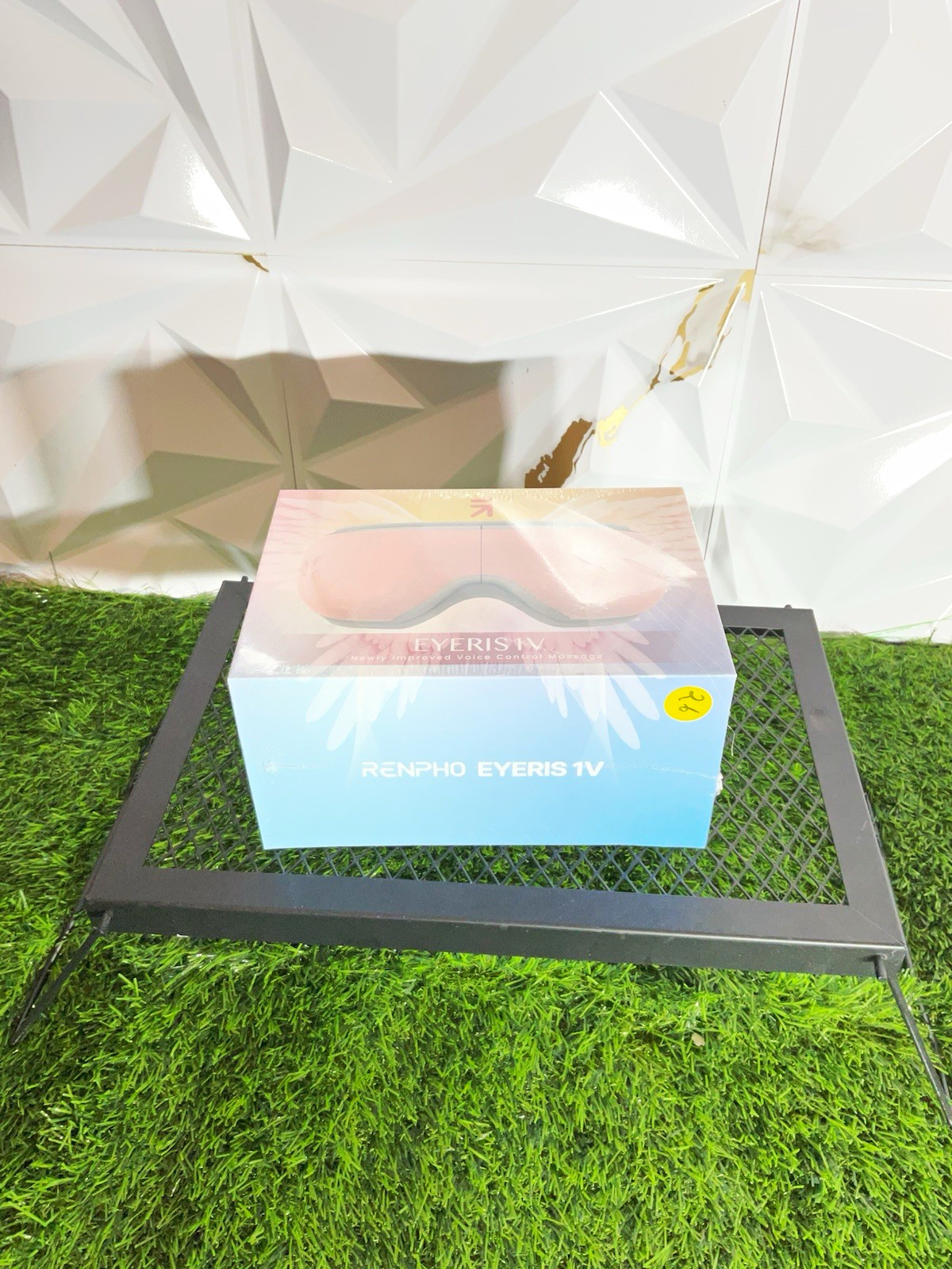 RENPHO Eyeris 1V Pink Electric Eye Massager Voice Control Air Compression RENPHO Eyeris 1V Pink Electric Eye Massager Voice Control Air Compression
