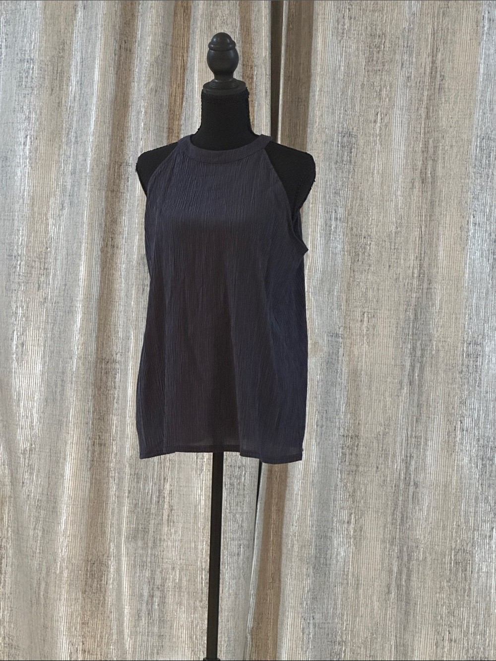 LOFT Navy Sleeveless Halter Tank Top Size M NWT LOFT Navy Sleeveless Halter Tank Top Size M NWT