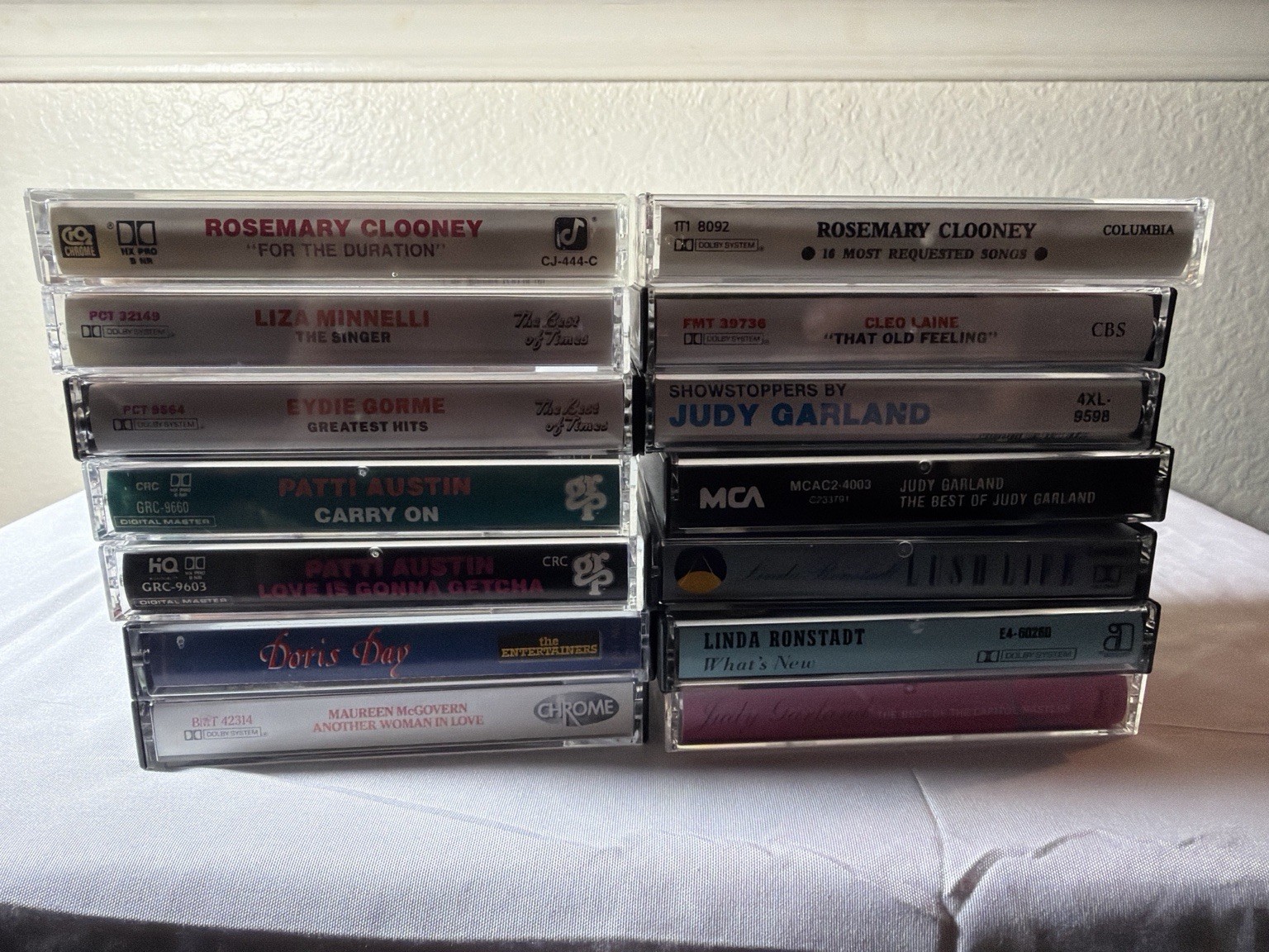 Female Vocalists Cassette Lot of 14 Judy Garland Liza Minnelli Linda Ronstadt