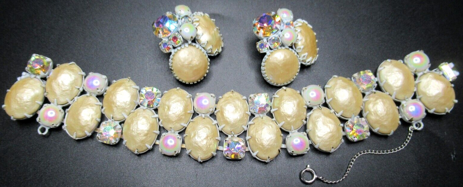 REGENCY White Washed Rhinestone Cabochon Faux PEarl Vintage Bracelet Earring Set