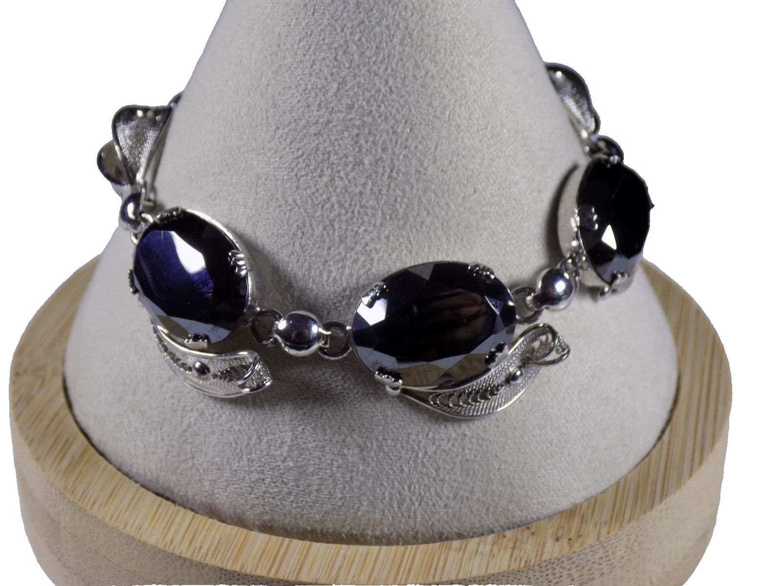Vintage Sorrento Sterling Silver Bracelet Hematite Filigree Leaf Safety Chain 7\ Vintage Sorrento Sterling Silver Bracelet Hematite Filigree Leaf Safety Chain 7\
