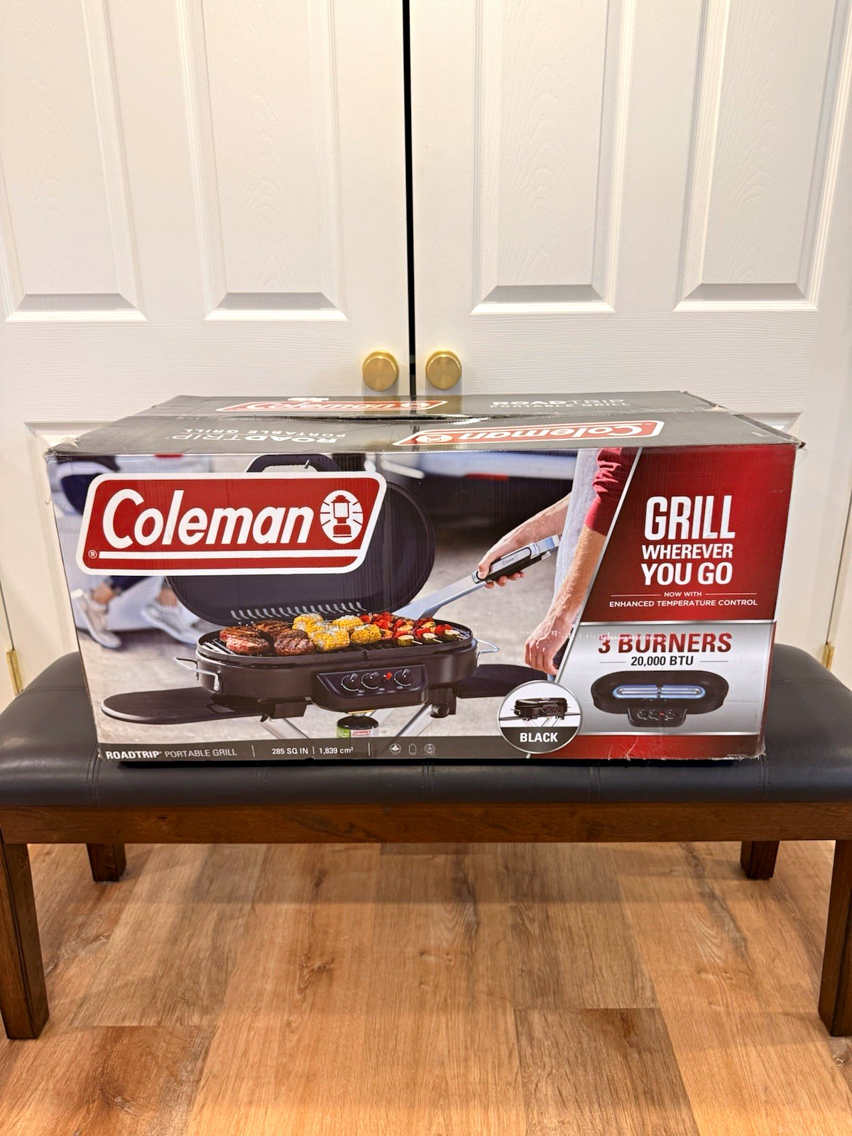 Coleman RoadTrip 285 Portable Propane Grill – 3 Burner – 20,000 BTU – NEW