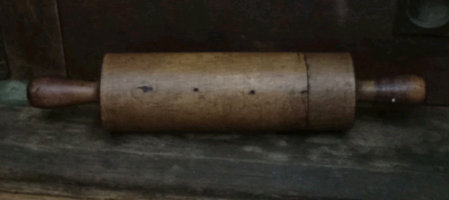 Antique Primitive Miniature Wooden Rolling Pin Hollow Spice Keep Early Kitchen Antique Primitive Miniature Wooden Rolling Pin Hollow Spice Keep Early Kitchen