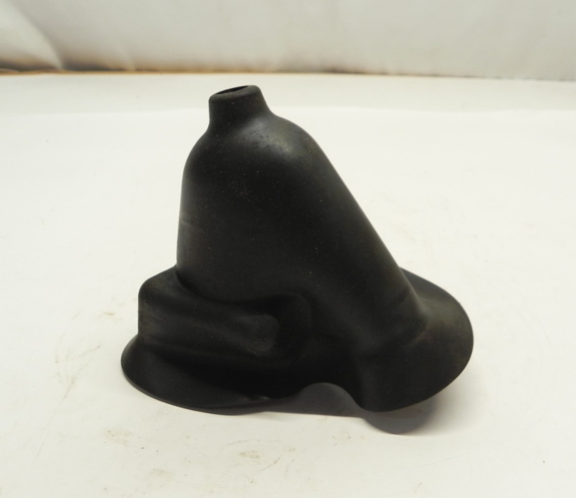 VINTAGE 1932-1952 FORD CAR & TRUCK F-SERIES BOB DRAKE GEAR SHIFT BOOT NORS VINTAGE 1932-1952 FORD CAR & TRUCK F-SERIES BOB DRAKE GEAR SHIFT BOOT NORS
