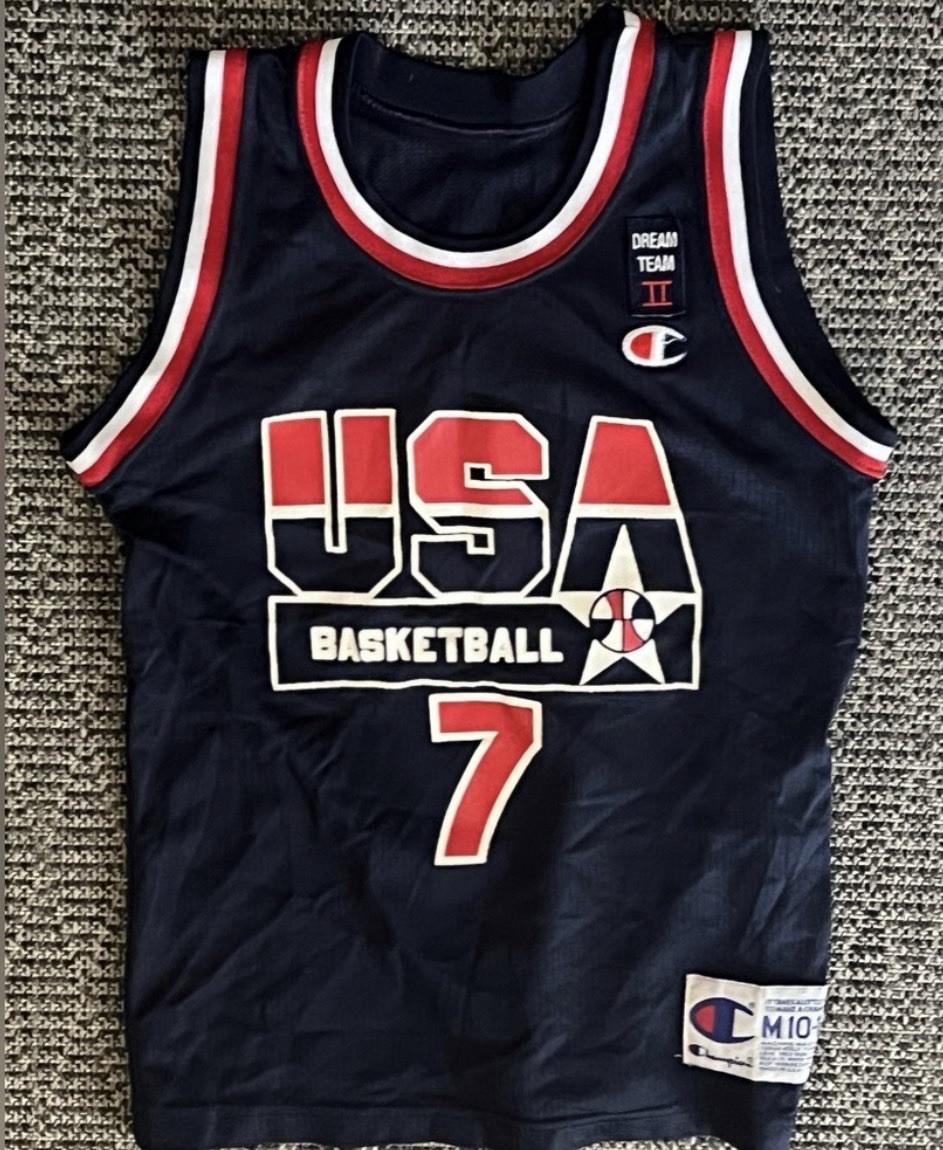 Vintage Shawn Kemp Dream Team Size Med. (youth) USA Basketball Champion Jersey