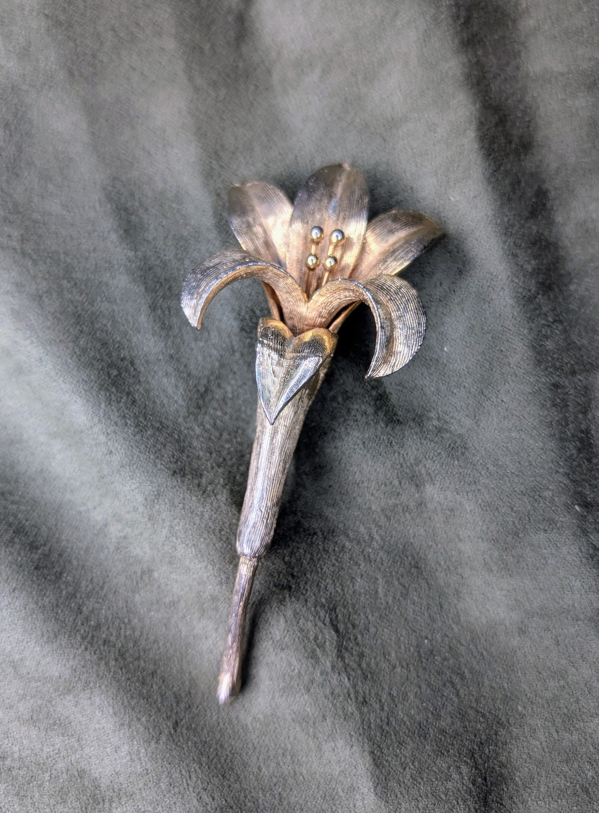 Vintage Hattie Carnegie Brooch Pin Lily Flower 19602 MidCentury Jewelry Vintage Hattie Carnegie Brooch Pin Lily Flower 19602 MidCentury Jewelry