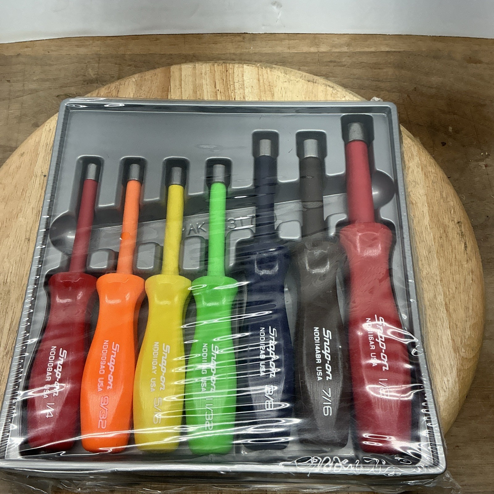 Snap On Tools VINTAGE 1995 NOS NDD1070 7 Pc SAE Nut Driver Set NEW Snap On Tools VINTAGE 1995 NOS NDD1070 7 Pc SAE Nut Driver Set NEW
