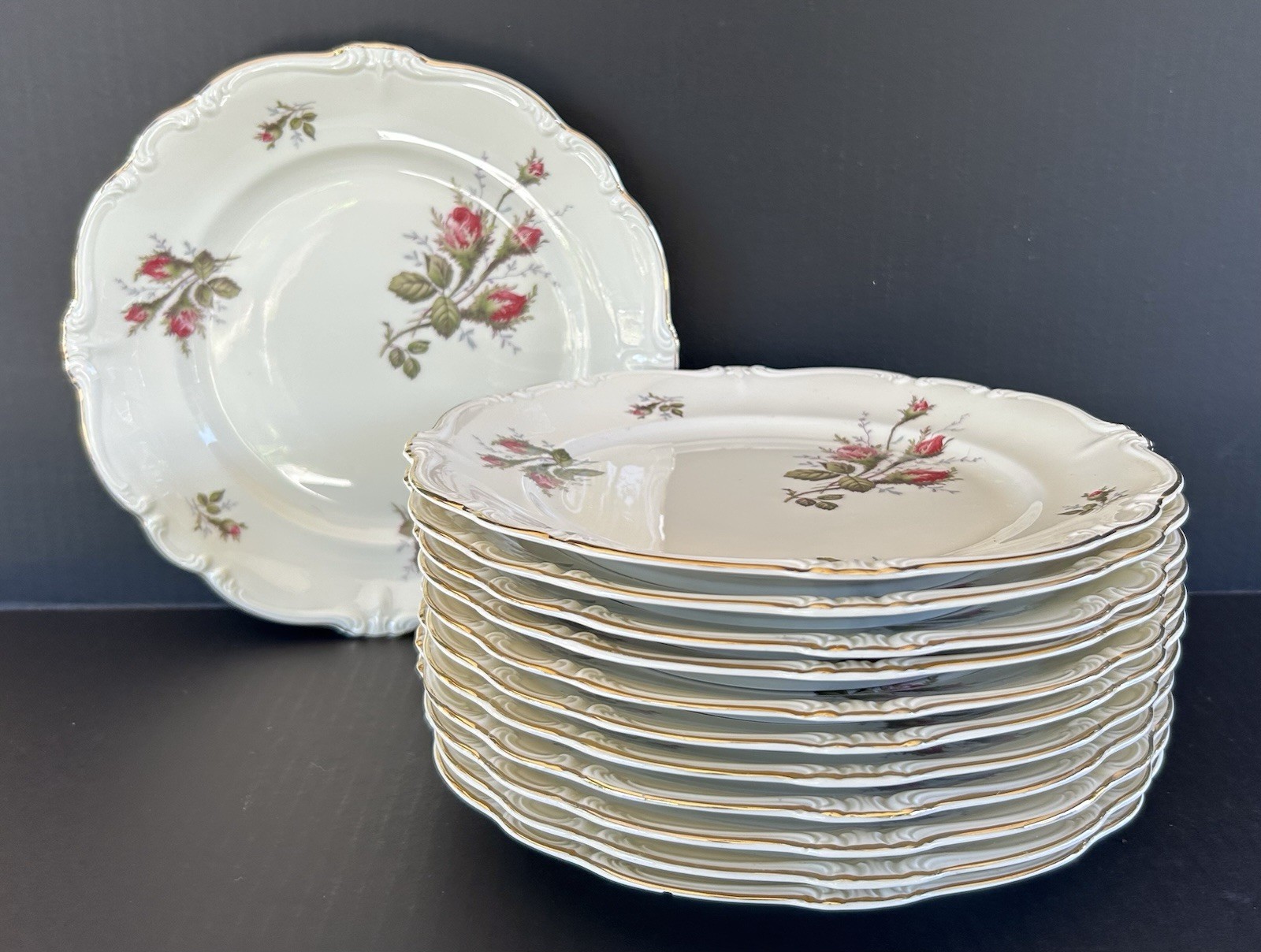 Rosenthal Pompadour Moss Rose Dinner Plates 10\