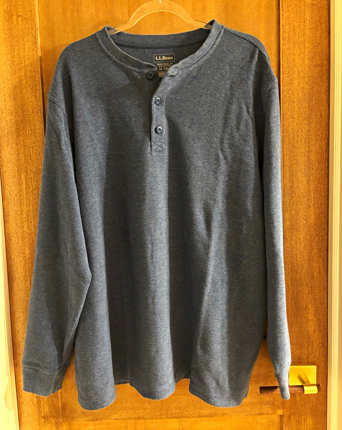 L.L.Bean Men\'s Big & Tall XL Blue Cotton Waffle Knit Henley Pullover Sweater L.L.Bean Men\'s Big & Tall XL Blue Cotton Waffle Knit Henley Pullover Sweater
