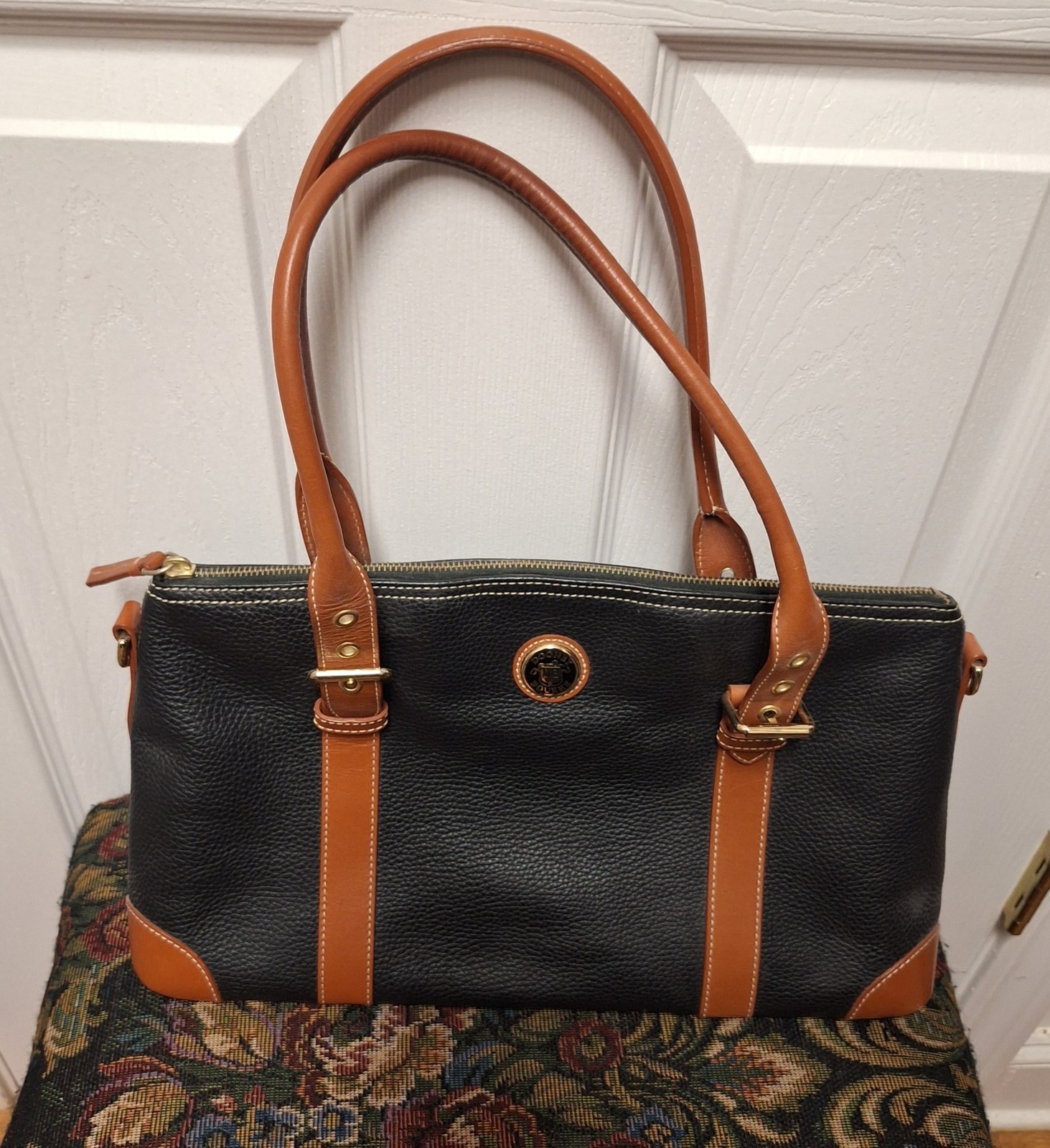 Vintage Dooney & Bourke Shoulder Bag~Tote~Purse~Handbag~Satchel~Pebbled Leather Vintage Dooney & Bourke Shoulder Bag~Tote~Purse~Handbag~Satchel~Pebbled Leather