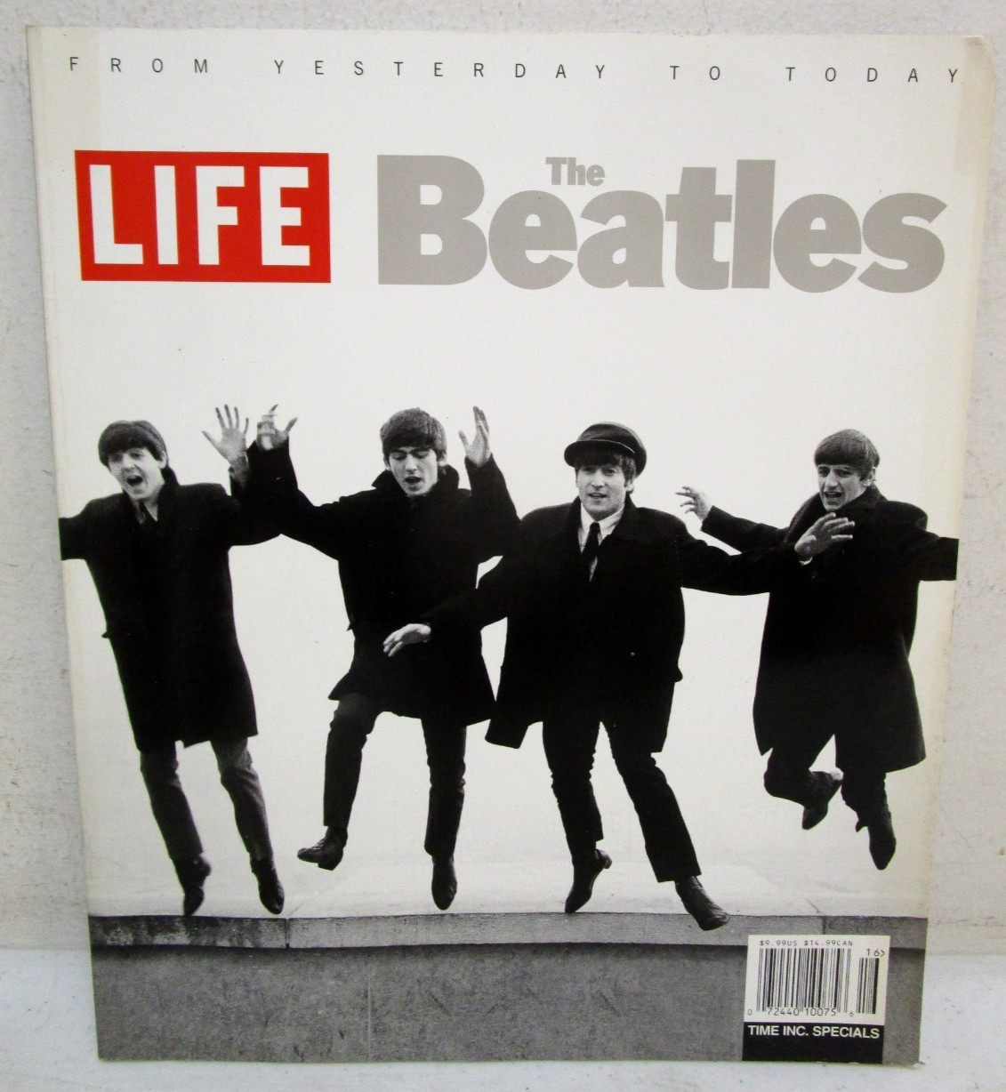 VINTAGE 2001 LIFE MAGAZINE THE BEATLES FROM YESTERDAY TO TODAY