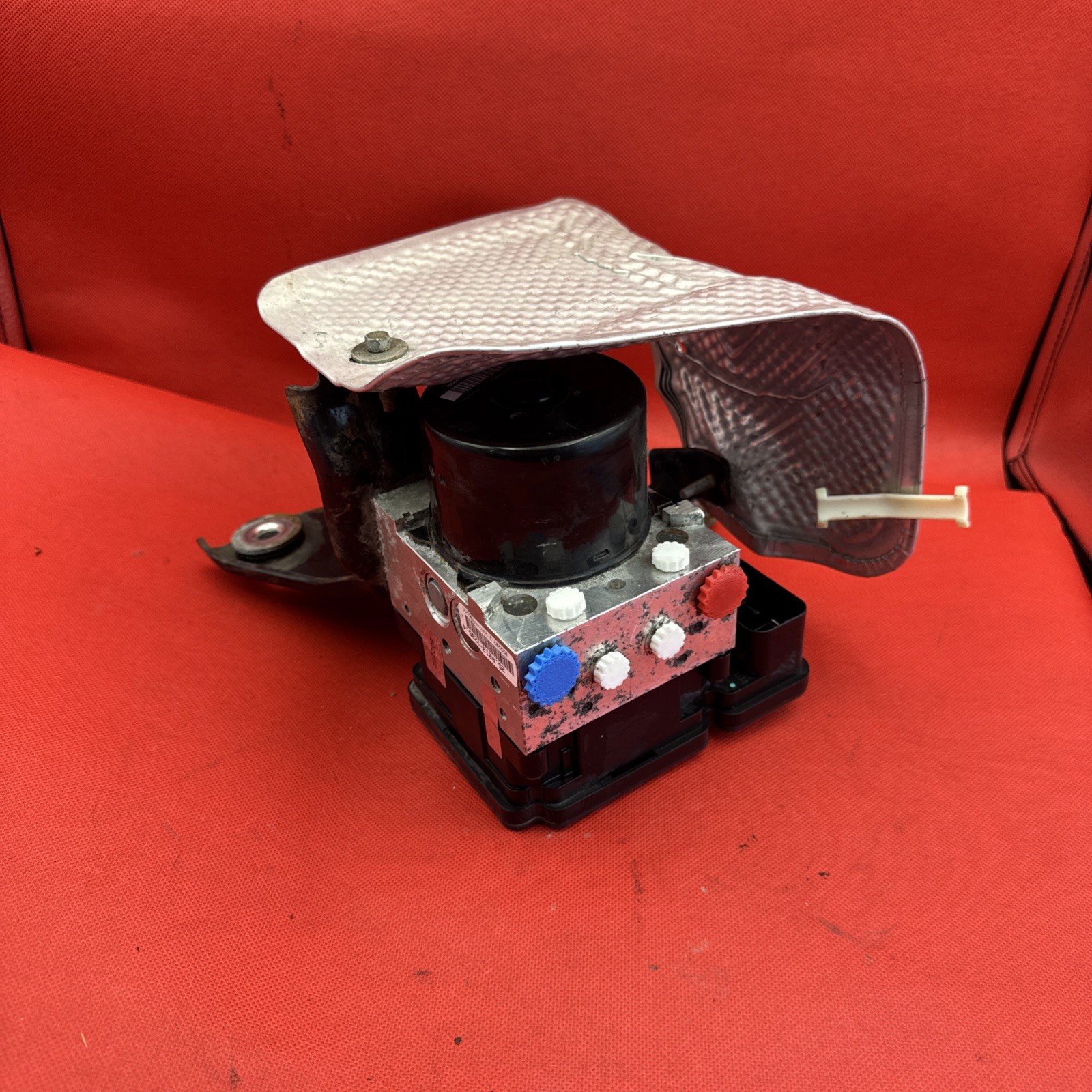 2010-2012 Ford Escape Mariner Hybrid ABS Brake Pump w/ Module AM68-2C555-AB OEM