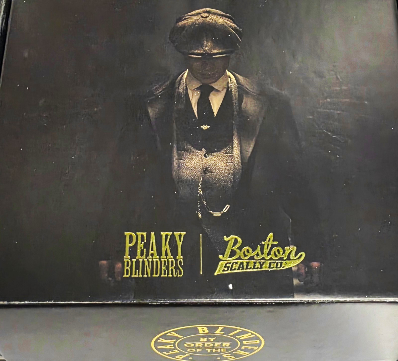 Peaky Blinders x Boston Scally Co. Gray Herringbone Scally Cap Hat w/ Box Peaky Blinders x Boston Scally Co. Gray Herringbone Scally Cap Hat w/ Box