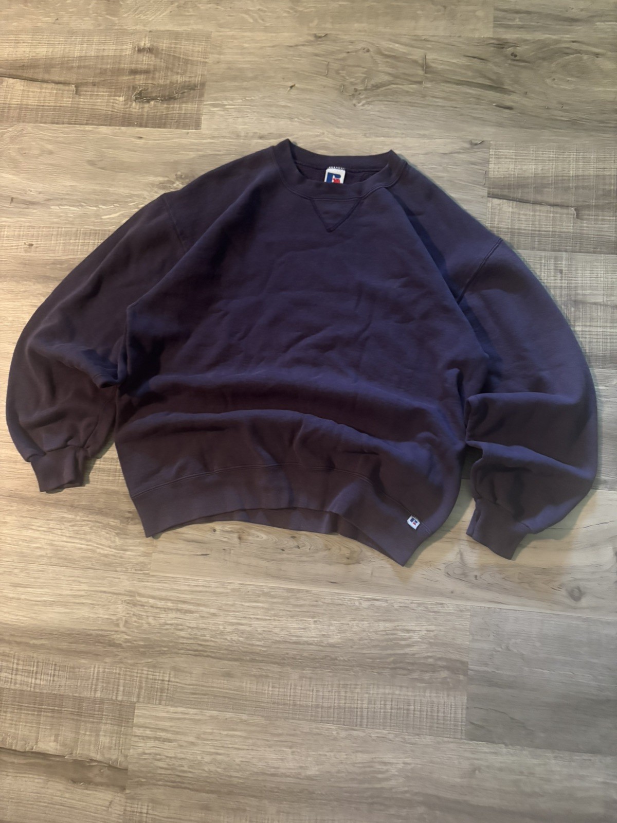 Vintage Russell Athletic Blank Crewneck Sweatshirt 90s Made In USA Plum Wine L Vintage Russell Athletic Blank Crewneck Sweatshirt 90s Made In USA Plum Wine L