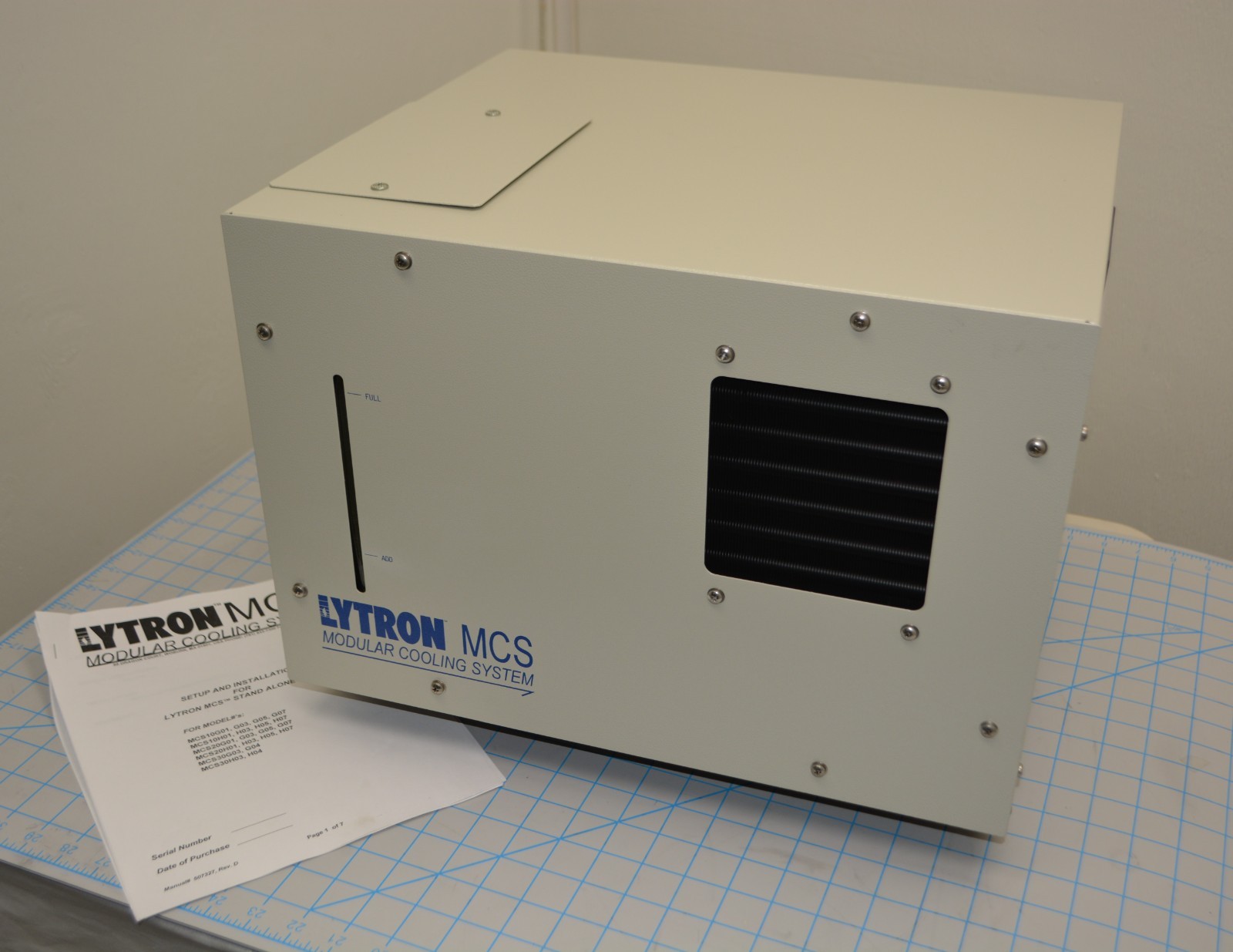 MCS10G03M01 / MODULAR COOLING SYSTEM 115VAC 50-60HZ 1.2AMPS PH 1 / LYTRON