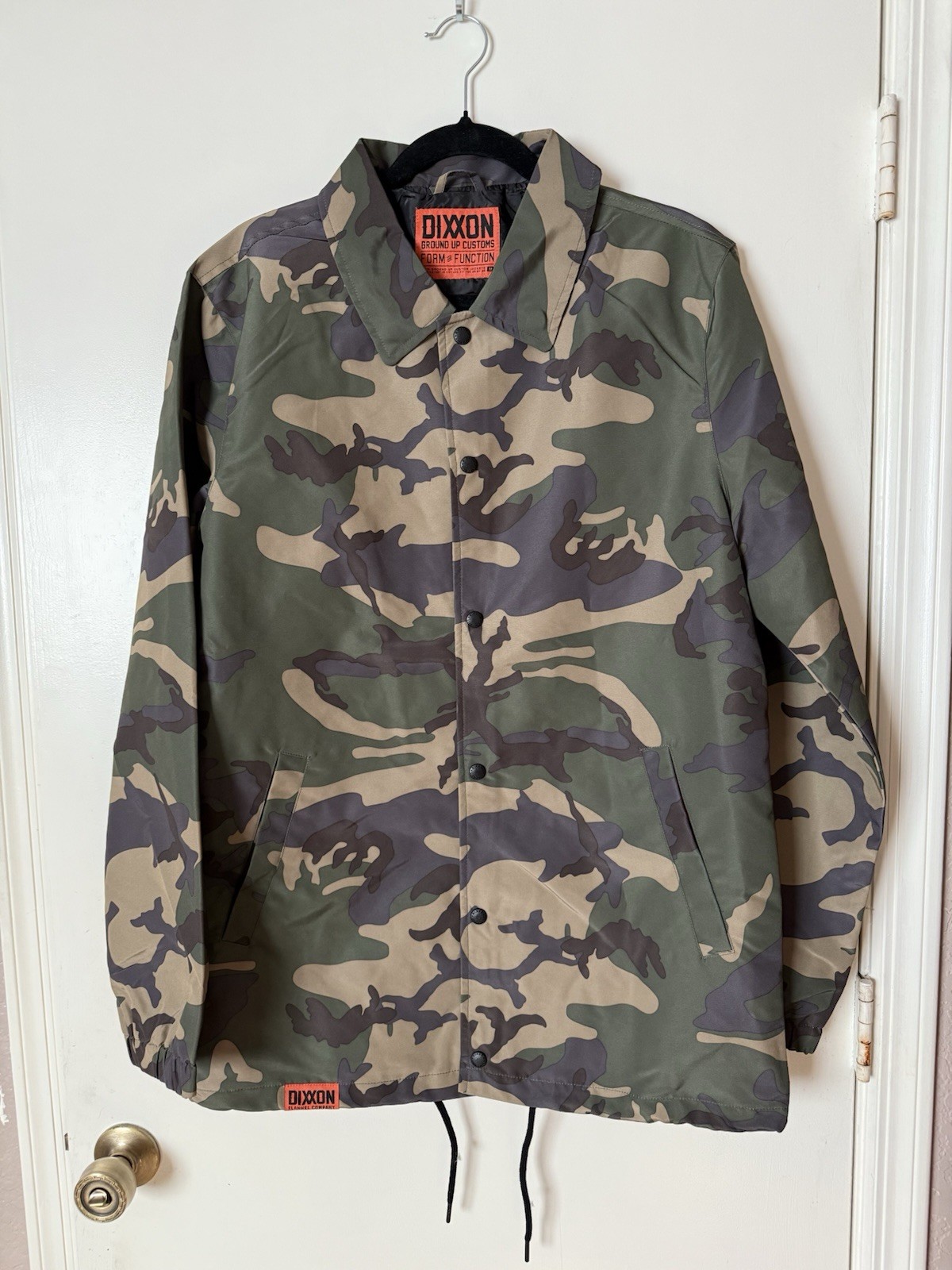 Dixxon Flannels Men\'s Size M Camo Green Jacket Full Snap Water Resistant Dixxon Flannels Men\'s Size M Camo Green Jacket Full Snap Water Resistant