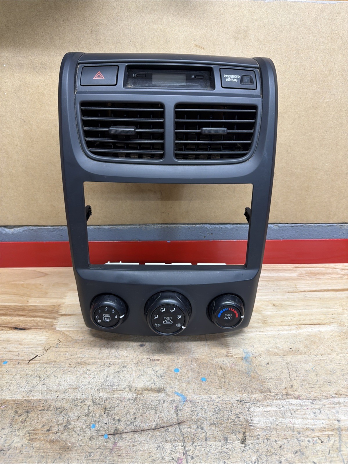 2005-2009 Kia Sportage Center Dash Radio Climate Control Bezel Trim OEM