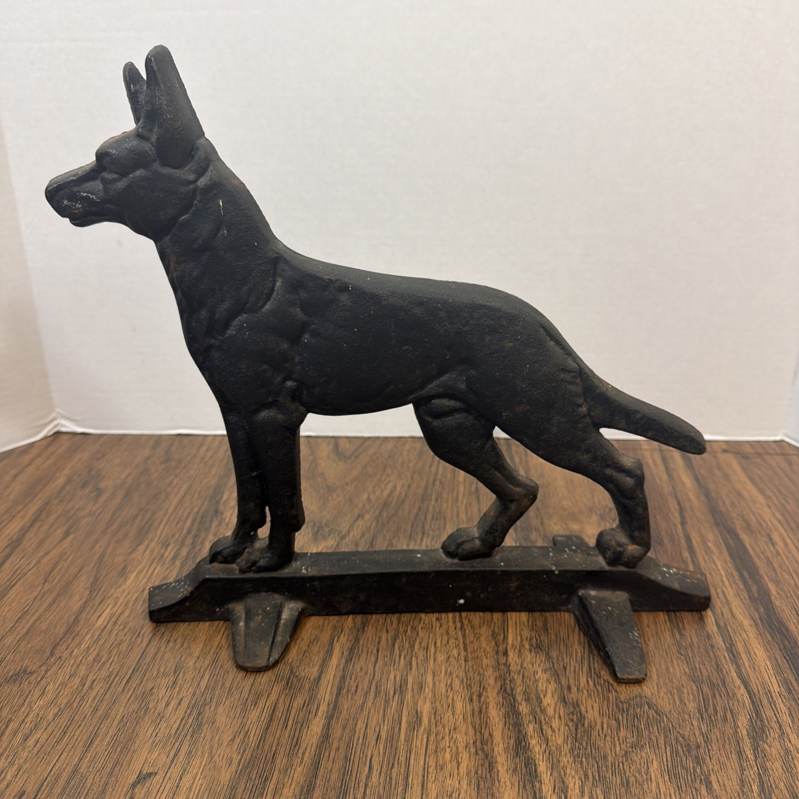 Vintage Cast Iron German Shepard Dog Doorstop Davison Style Black 11.5”x12.5” Vintage Cast Iron German Shepard Dog Doorstop Davison Style Black 11.5”x12.5”