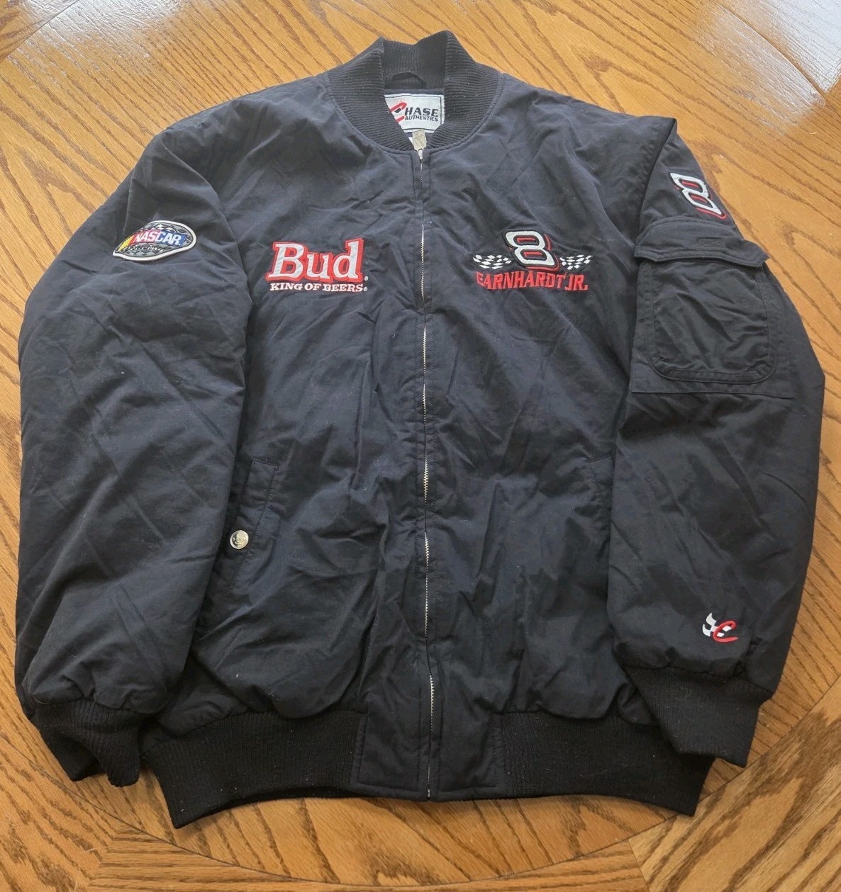 VTG Chase Authentics Dale Earnhardt Jr. #8 Bud Beer L Full Zip Bomber Jacket VTG Chase Authentics Dale Earnhardt Jr. #8 Bud Beer L Full Zip Bomber Jacket