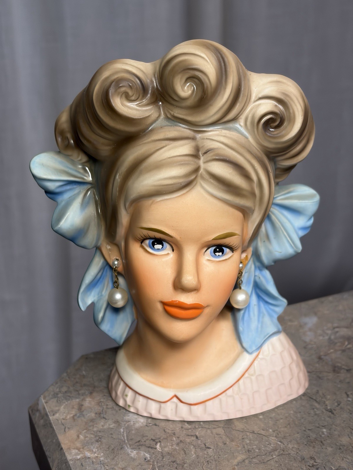 Vintage ENESCO E-9013 Teen Smart Girl Series Head Vase Original Pearls 7.5\ Vintage ENESCO E-9013 Teen Smart Girl Series Head Vase Original Pearls 7.5\