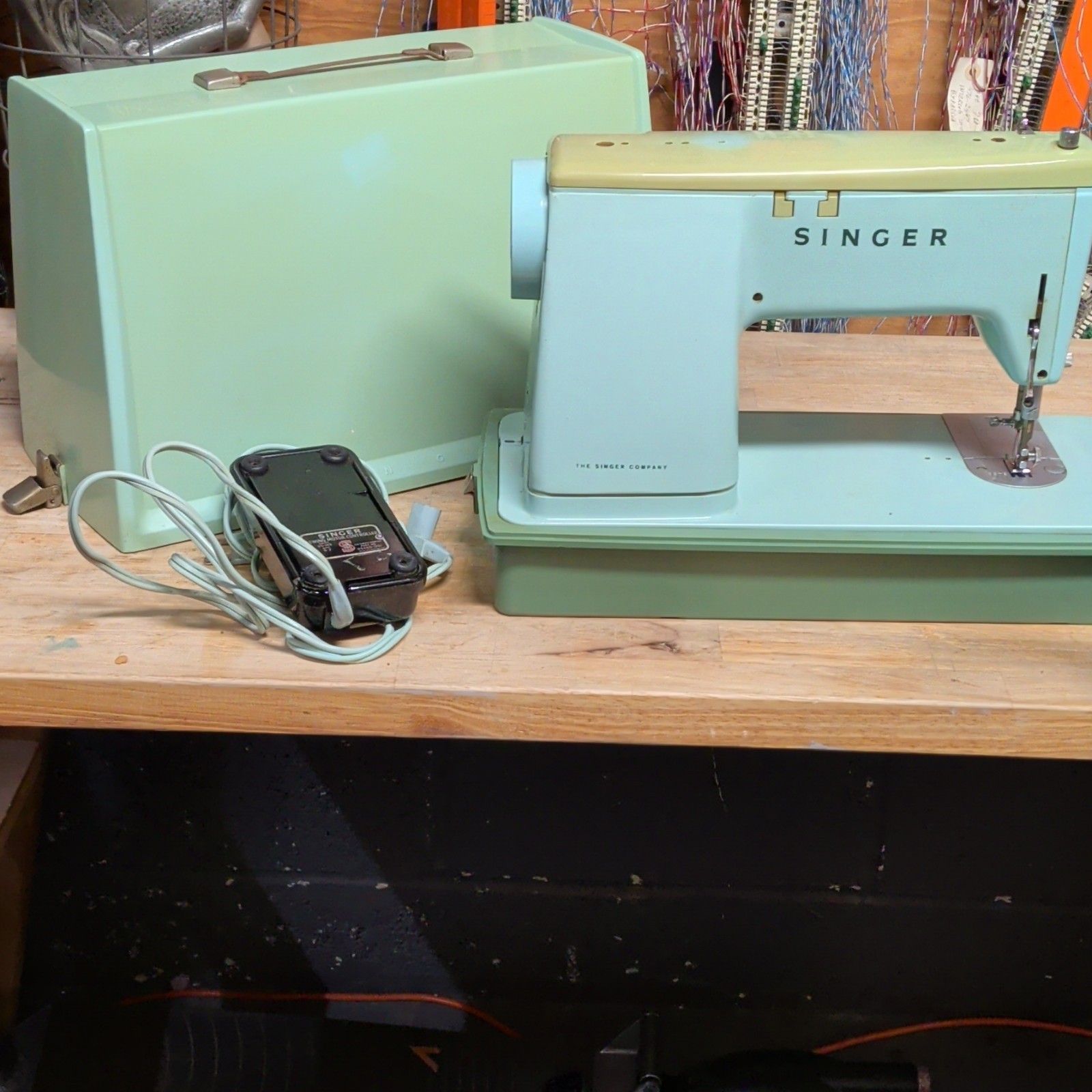 SINGER Featherweight Vintage Original Domestic Sewing Machine, Blue/Green SINGER Featherweight Vintage Original Domestic Sewing Machine, Blue/Green