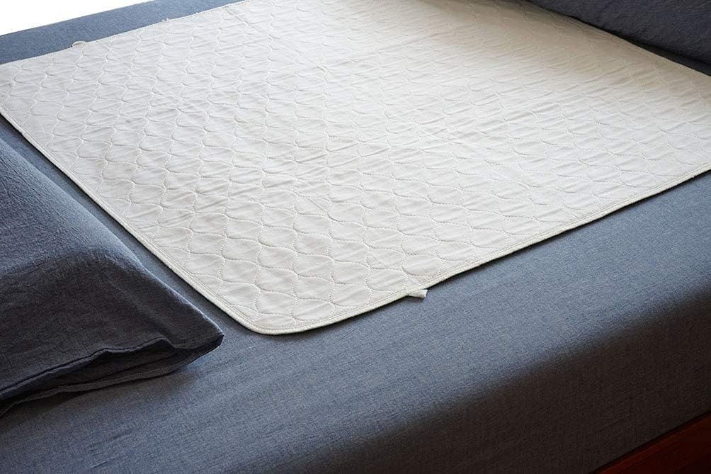 Careboree Washable Waterproof Bed Pads, Extra Absorbent 34”x36” (2 Pack(Anti Careboree Washable Waterproof Bed Pads, Extra Absorbent 34”x36” (2 Pack(Anti