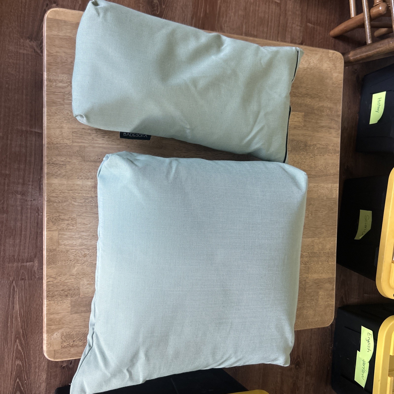 BADESOFA Luxury Bath Pillow Quick Drying Back and foot pillow GREEN BADESOFA Luxury Bath Pillow Quick Drying Back and foot pillow GREEN