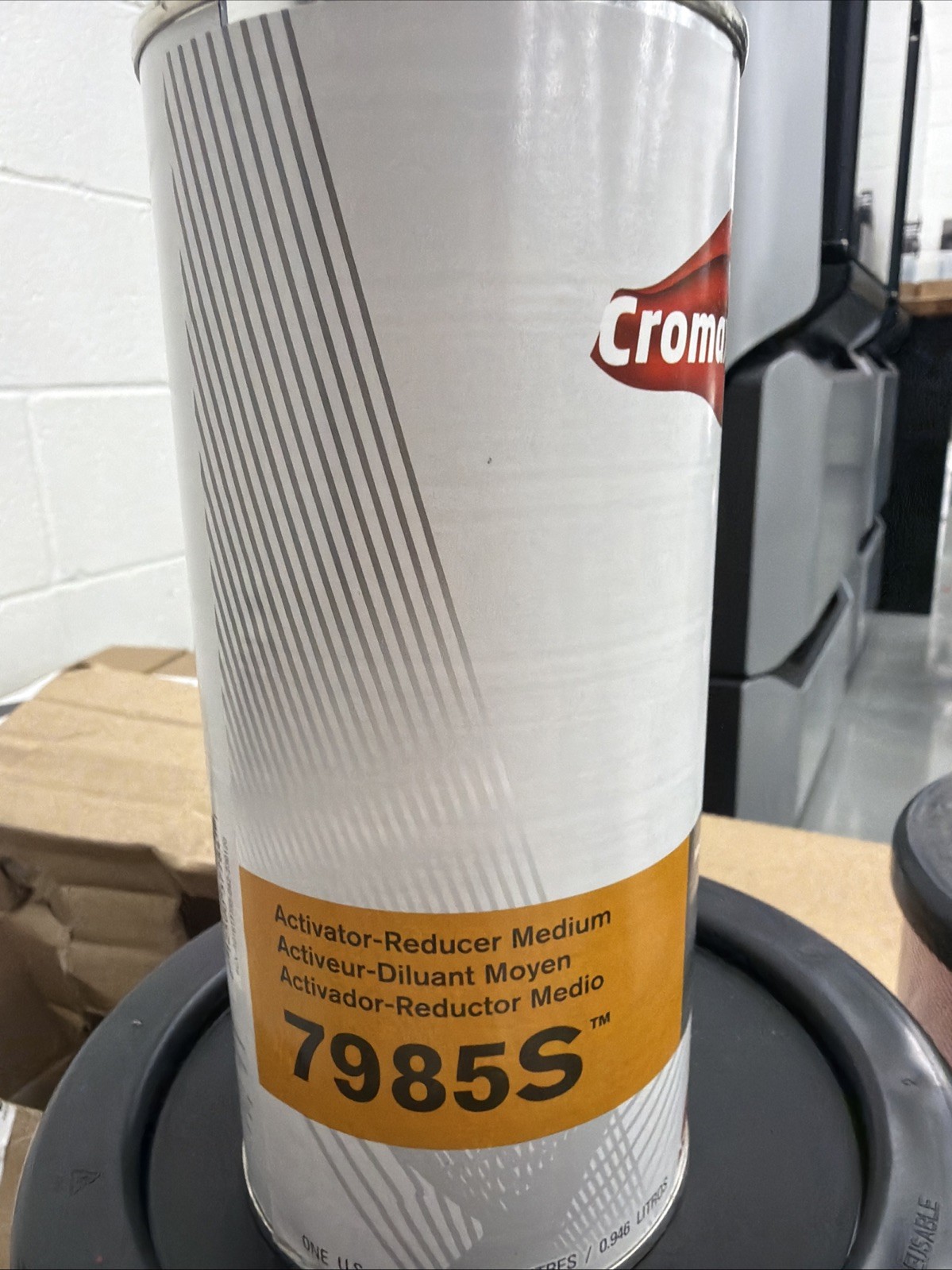 Dupont Cromax Axalta 7985S Medium Activator Reducer 1 Quart Dupont Cromax Axalta 7985S Medium Activator Reducer 1 Quart