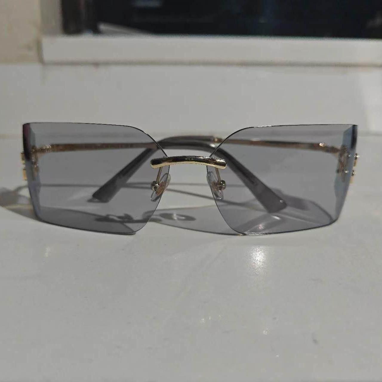 Authentic Miu Miu Rimless Sunglasses Gray Lens Gold Metal Frame Women Men New Wi Authentic Miu Miu Rimless Sunglasses Gray Lens Gold Metal Frame Women Men New Wi