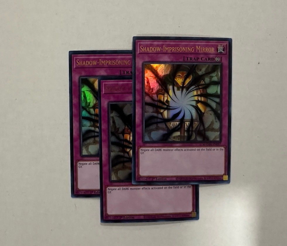 3x Yugioh Shadow-Imprisoning Mirror MAMA-EN097 - 1st Edition Ultra Rare - NM 3x Yugioh Shadow-Imprisoning Mirror MAMA-EN097 - 1st Edition Ultra Rare - NM