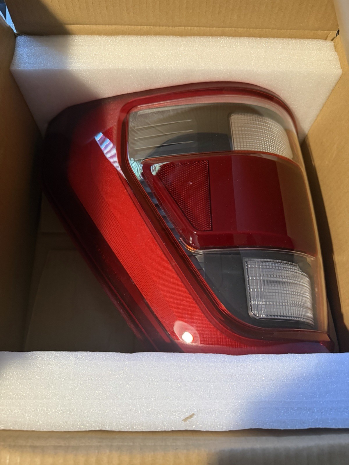 OEM 2021-23 Ford F150 LED Left Tail Light Assembly OEM 2021-23 Ford F150 LED Left Tail Light Assembly