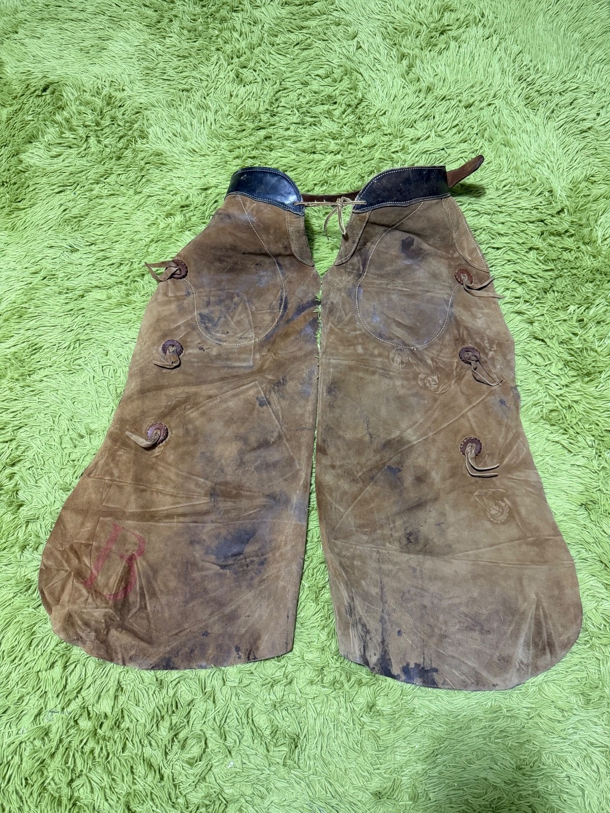 Vintage H.H. Heiser Denver Colo Shotgun Chaps Leather Western Cowboy 1920s-40s Vintage H.H. Heiser Denver Colo Shotgun Chaps Leather Western Cowboy 1920s-40s