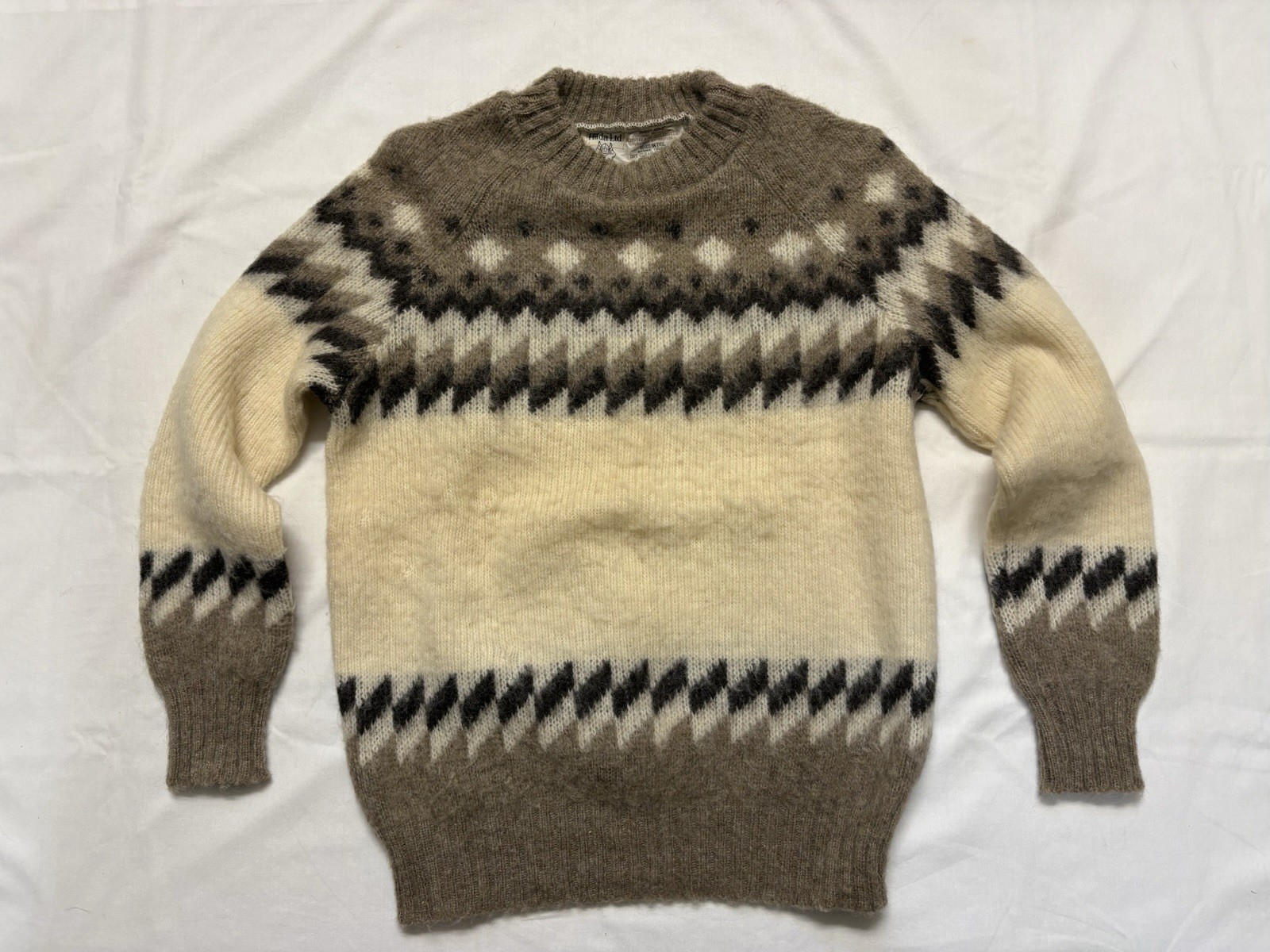Vintage 1983/84 Hilda Ltd. Icelandic Wool Pullover Sweater