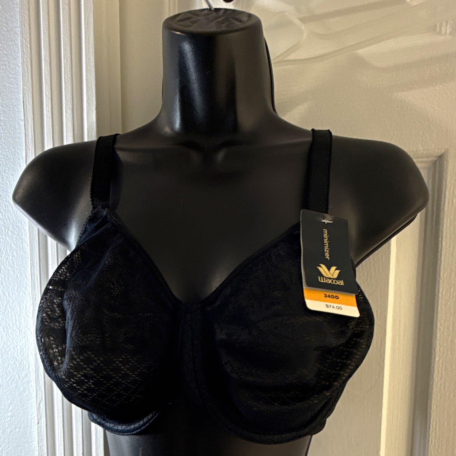 Wacoal Minimizer Underwired Lace Bra Solid Black 34DD Hook & Eye 857210