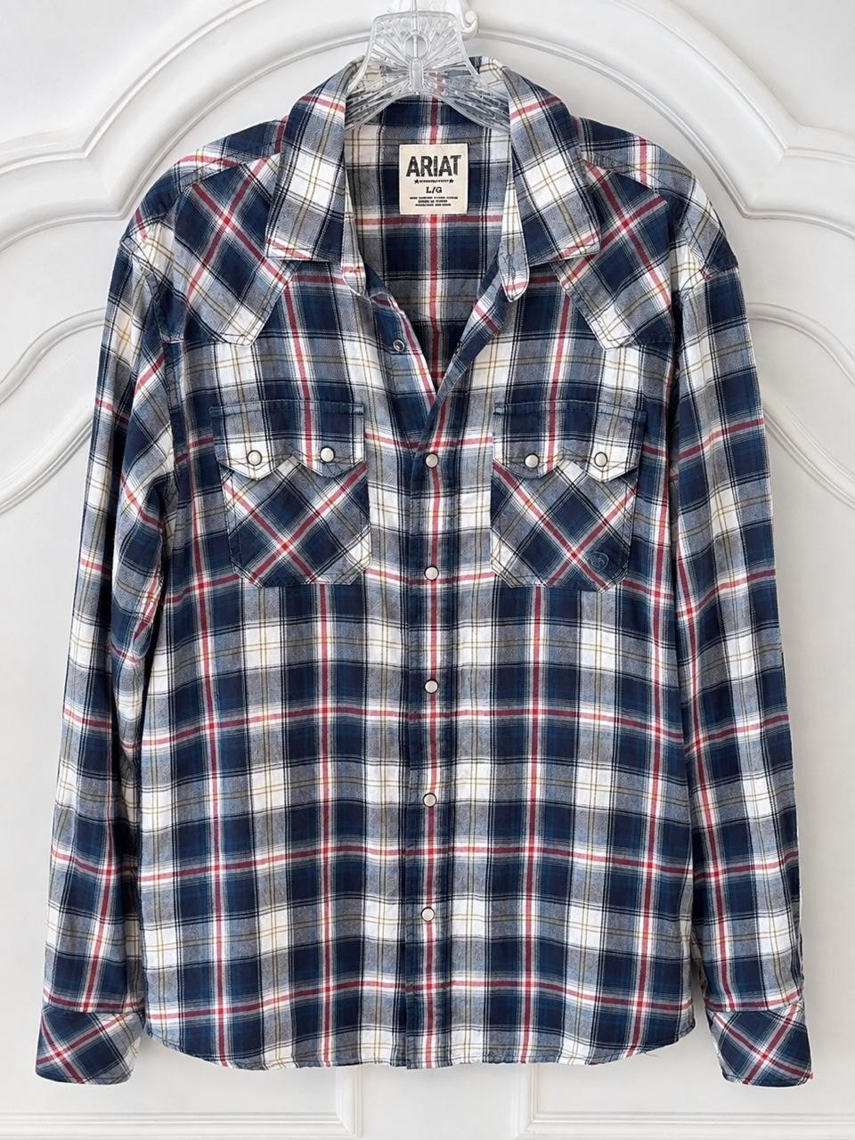 Ariat Men’s Western Plaid Pearl Snap Shirt – Size Large Ariat Men’s Western Plaid Pearl Snap Shirt – Size Large