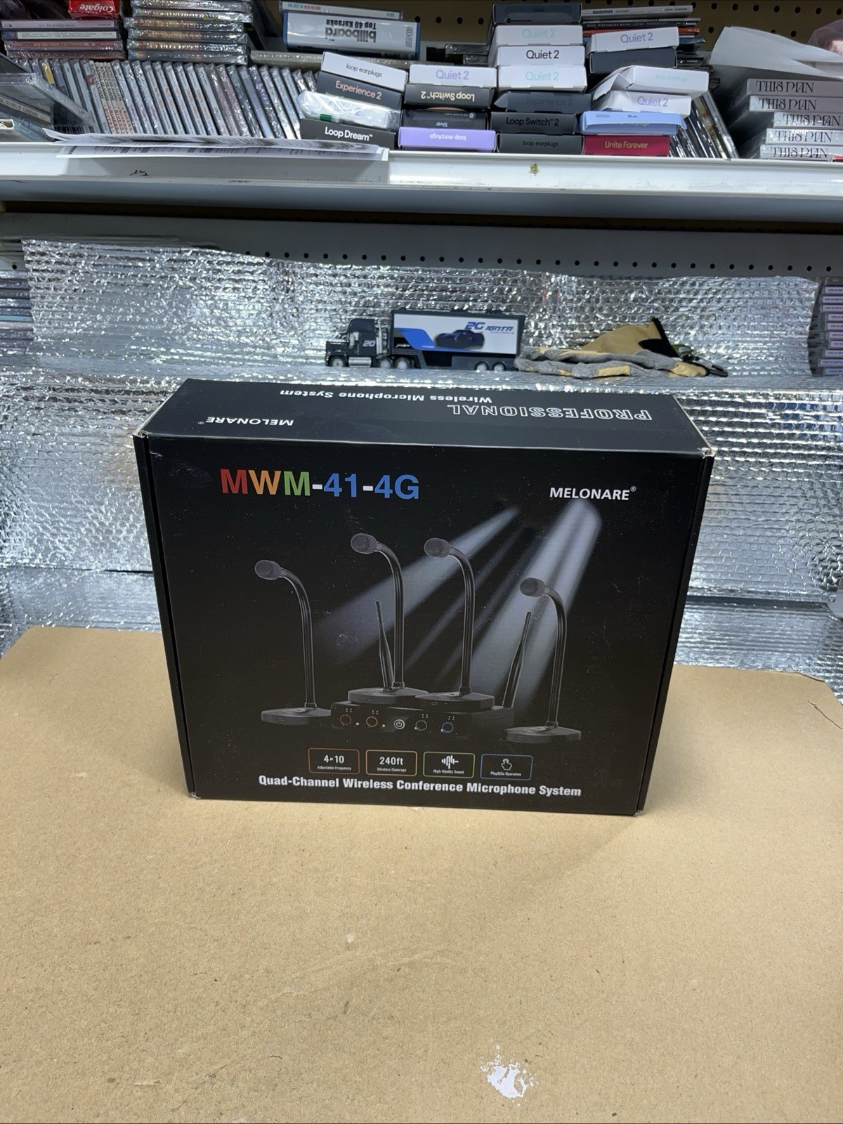 MELONARE 4-Channel Wireless Conference Microphone System MWM-41-4G MELONARE 4-Channel Wireless Conference Microphone System MWM-41-4G